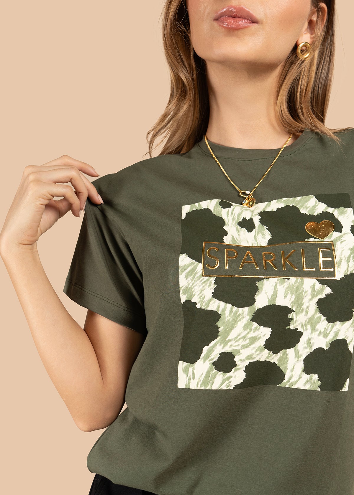 Camiseta color verde con estampado 105883