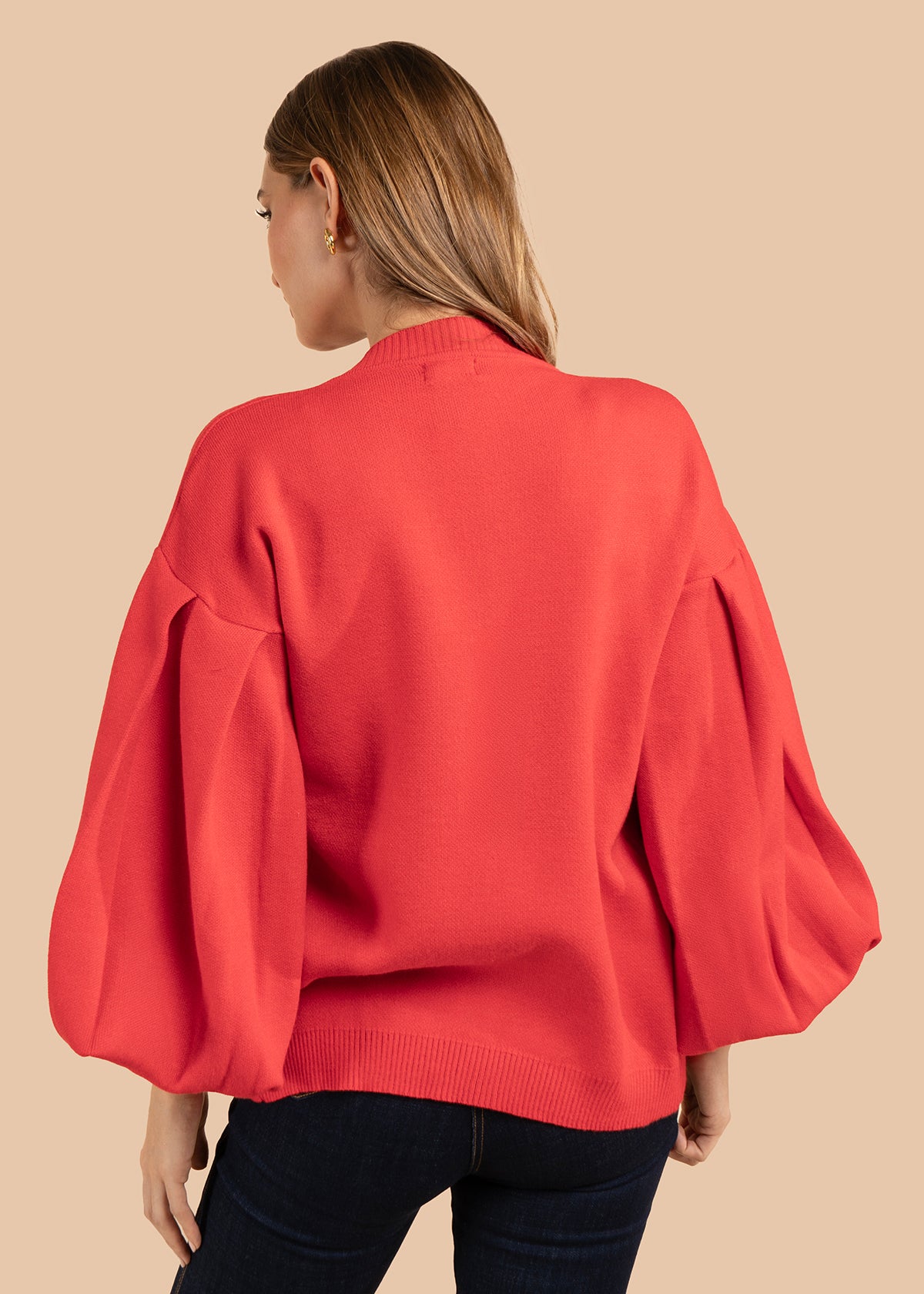 Saco color rojo con mangas globo 106066