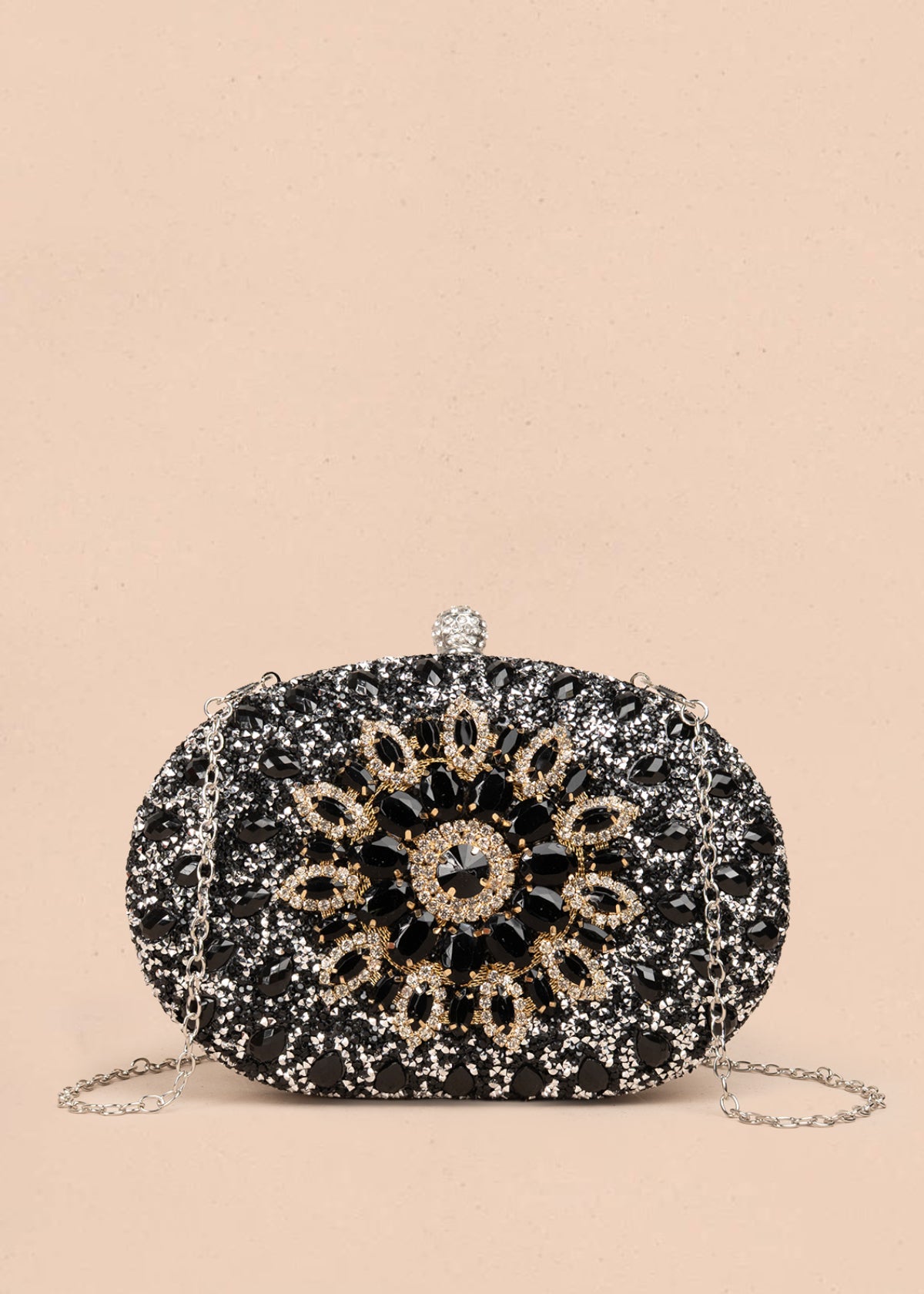 Bolso tipo bandolera color negro con pedrería 106241