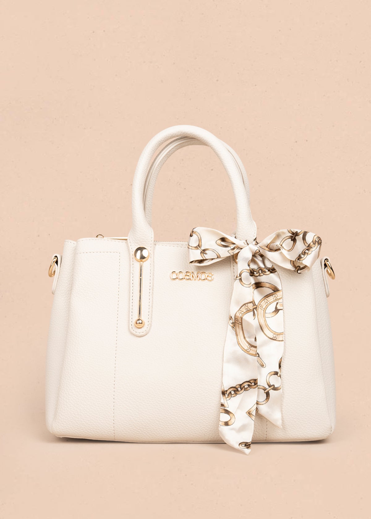 Bolso tipo cartera color beige con pañuelo y herraje tipo barra 106286