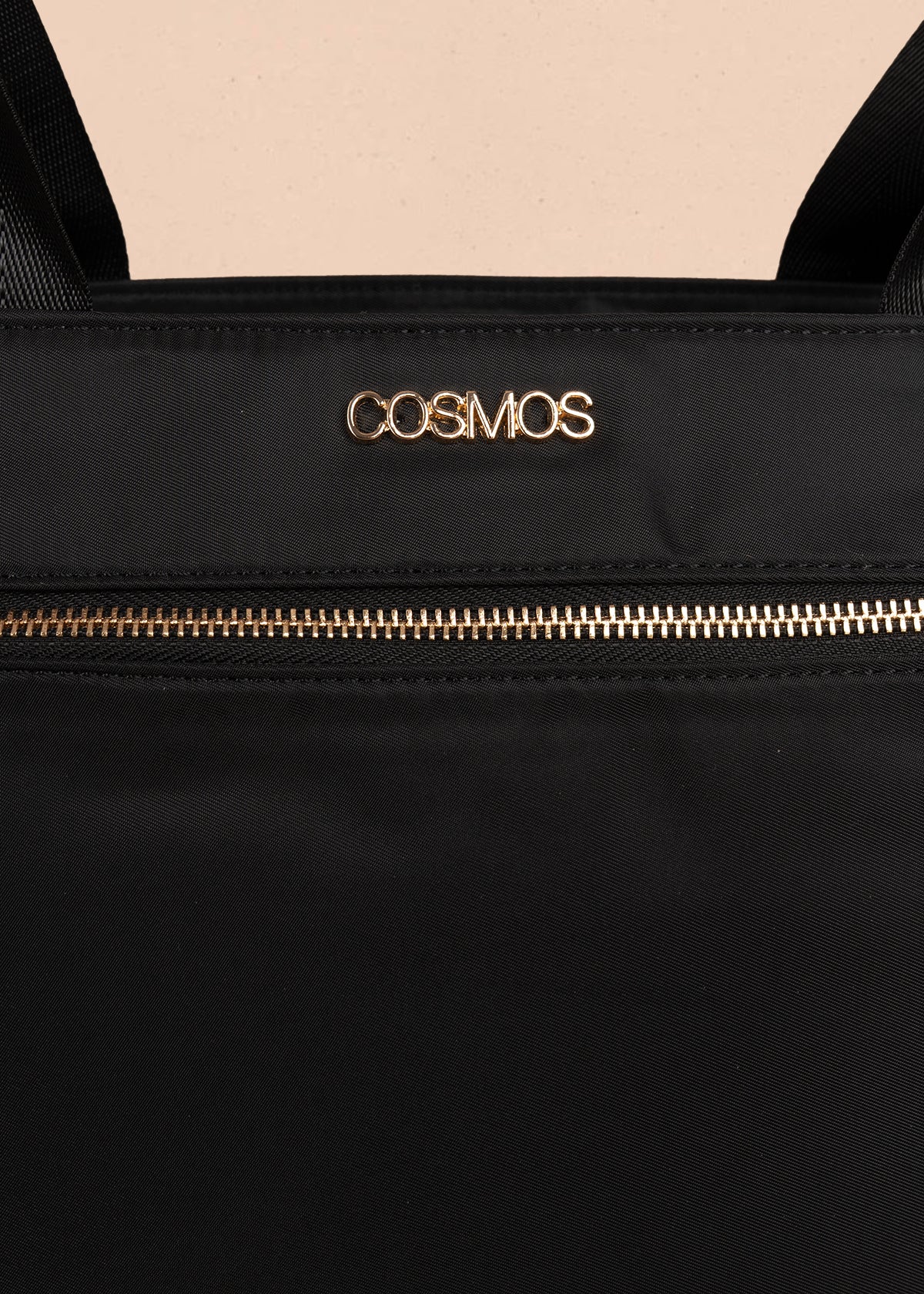 Bolso tipo shopping color negro con bolsillo frontal 106290