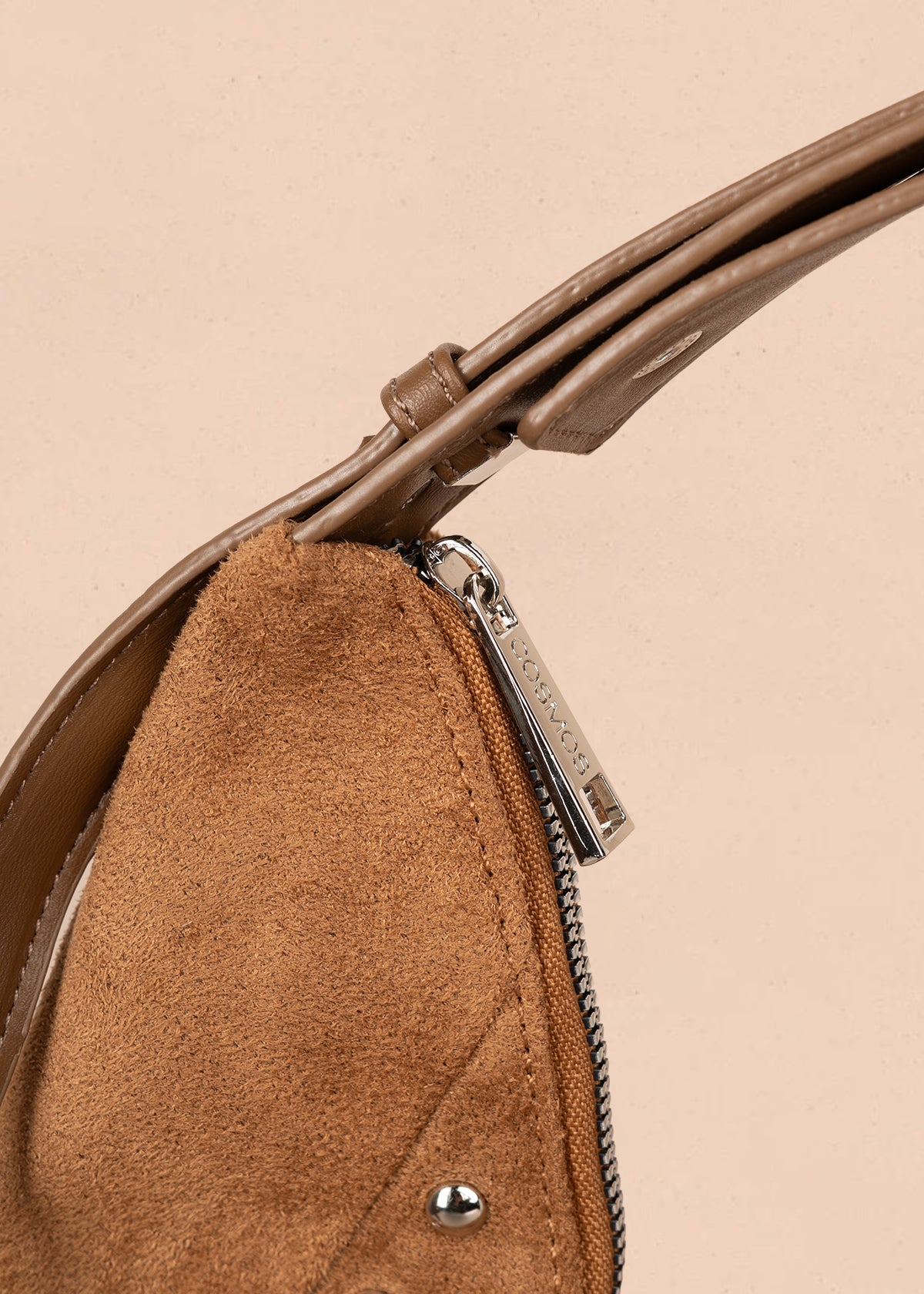 Bolso tipo shopping color miel con taches 106291