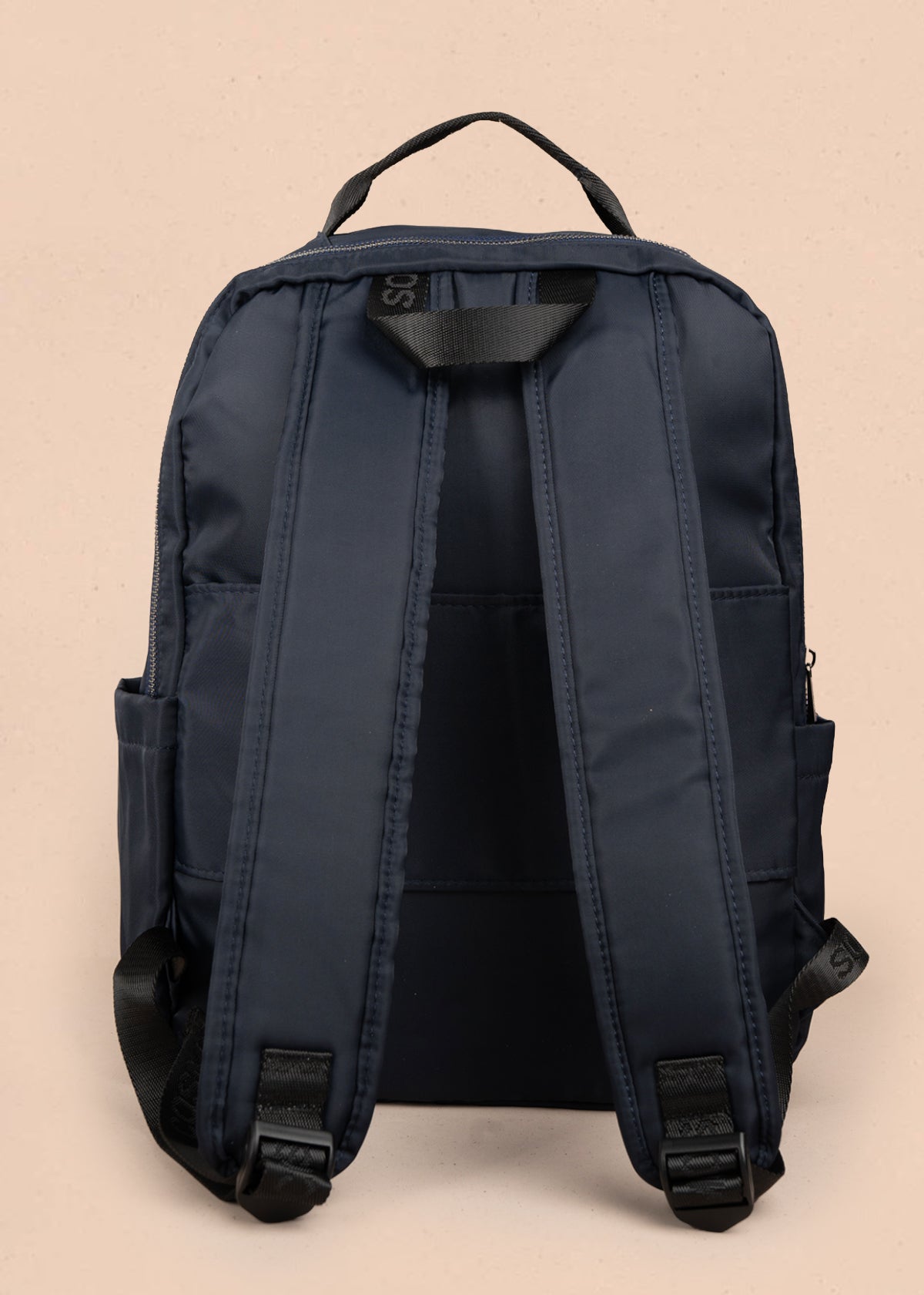 Morral color azul en textil con bolsillos delanteros 106298