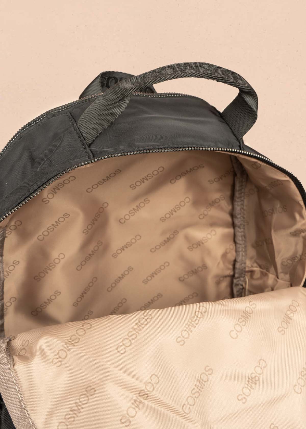 Morral color negro con bolsillos frontales 106299