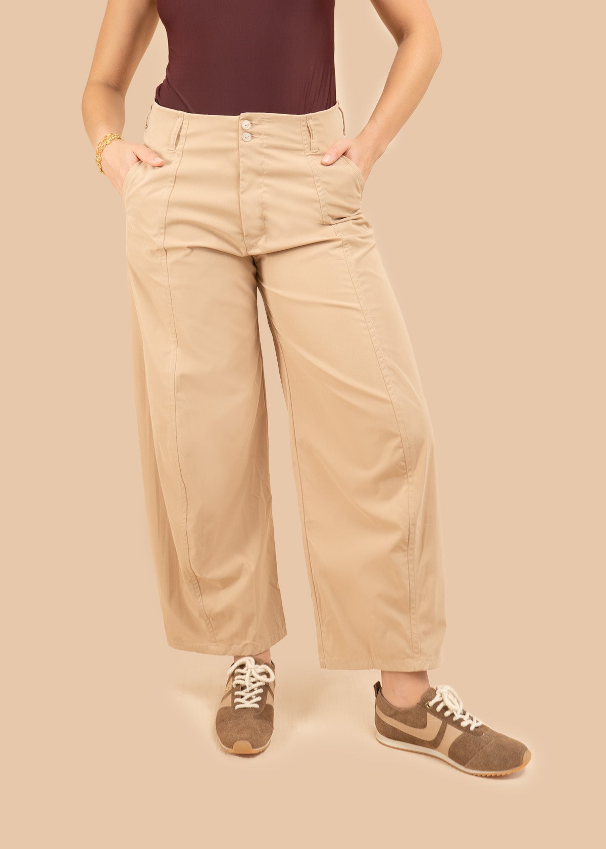 Pantalón color caqui bota ancha 106317