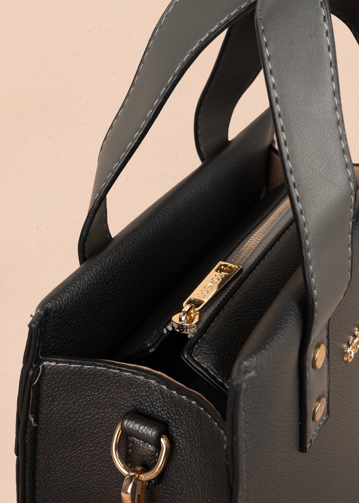 Bolso tipo cartera color plomo 106323