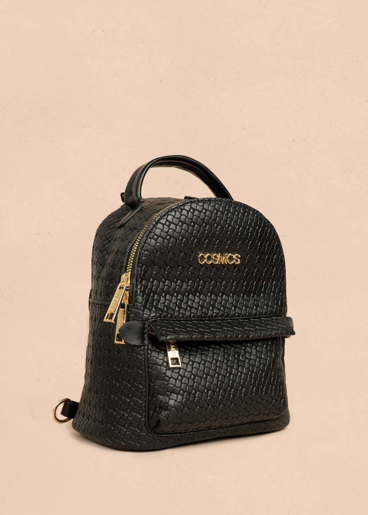 Morral color negro con bolsillo delantero y textura trenzada 106324