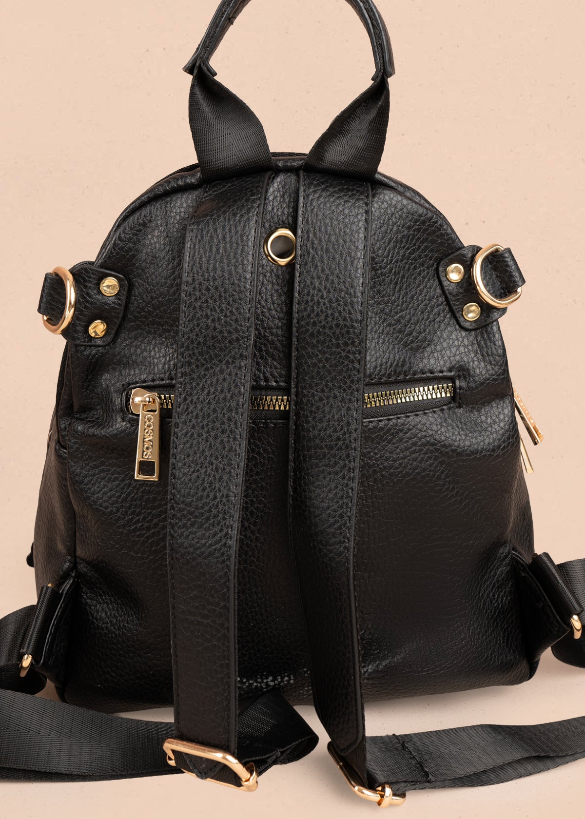 Morral en color negro con detalle de llavero 106326