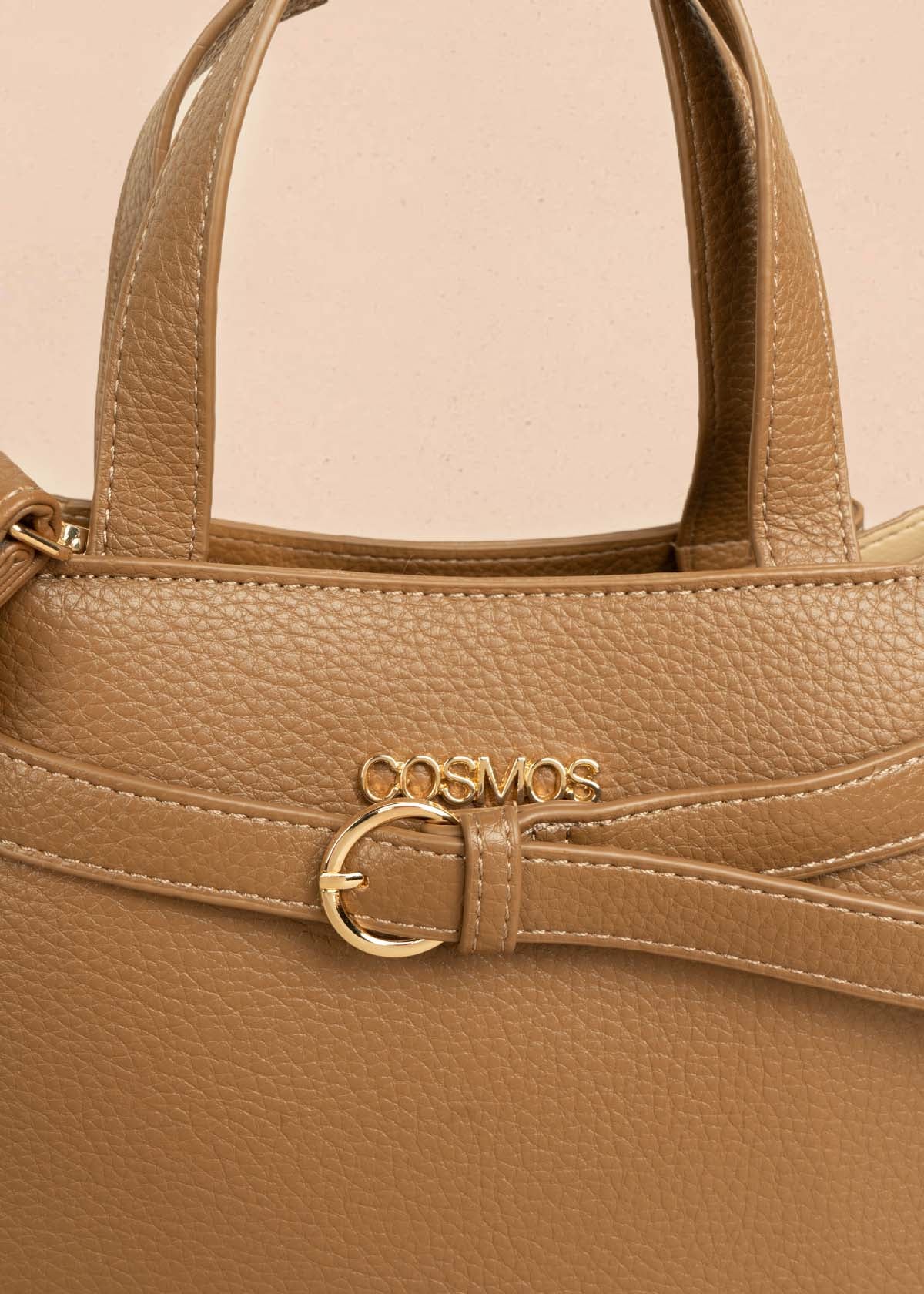 Cartera color café con aplique tipo cinturón y pañoleta 106327