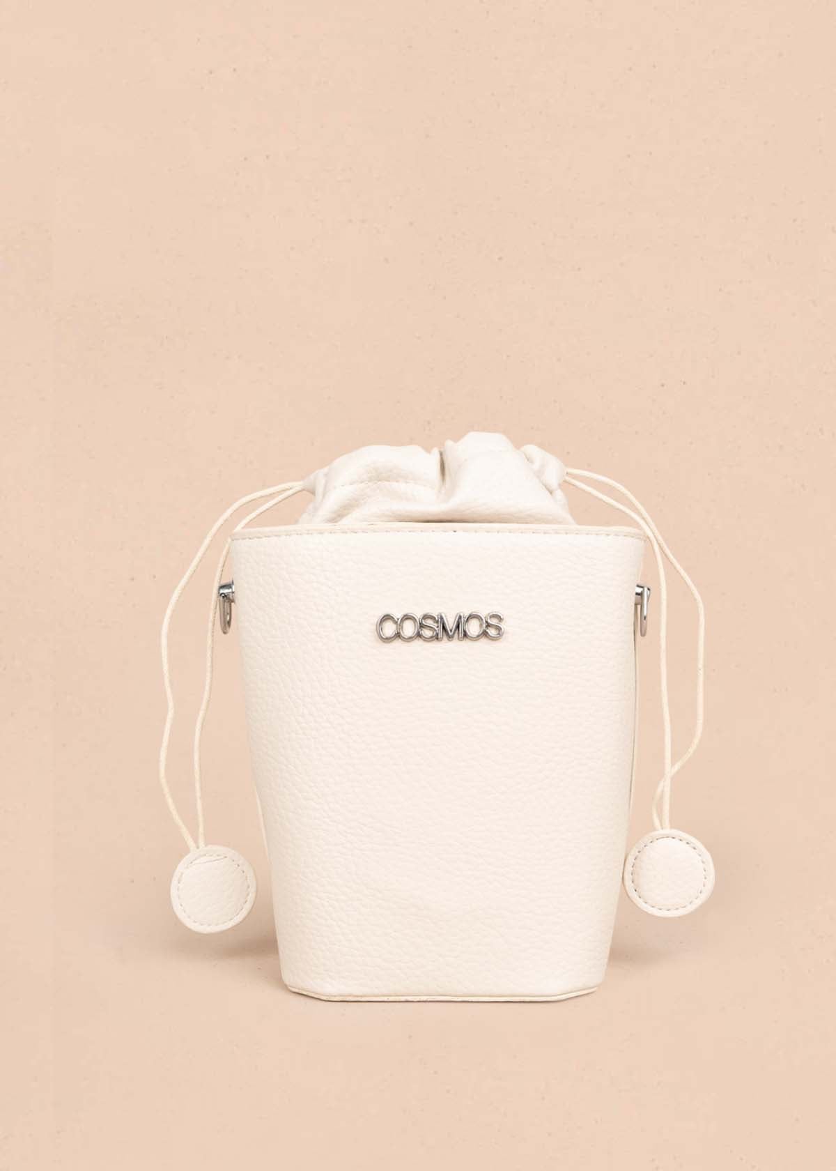 Bolso manos libres color beige con cierre cordón 106328