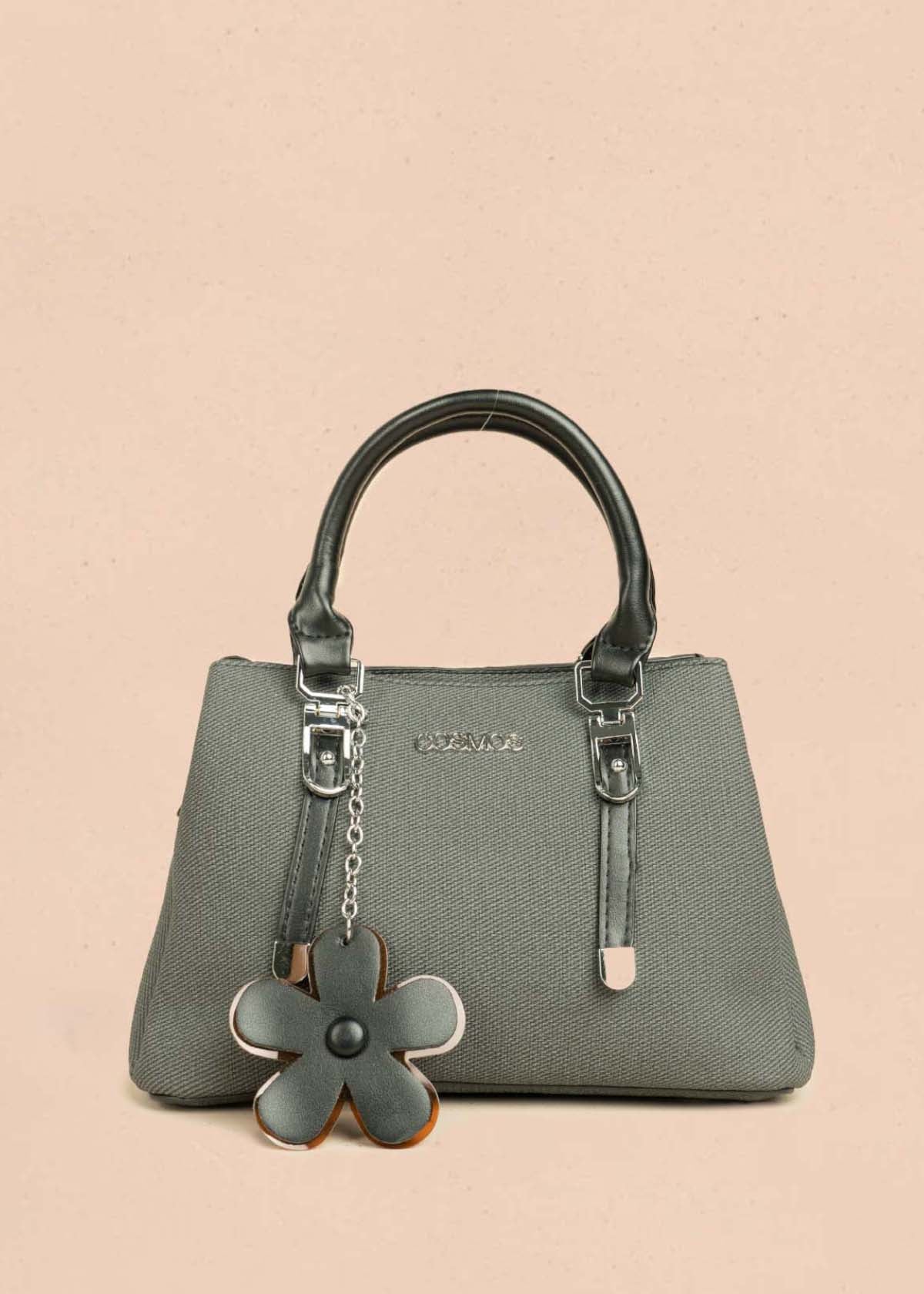 Bolso tipo cartera color gris textura en lona y llavero de flor 106329