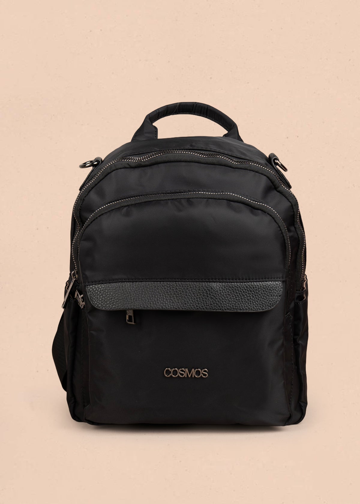 Morral color negro con bolsillos frontales y acabado liso 106338