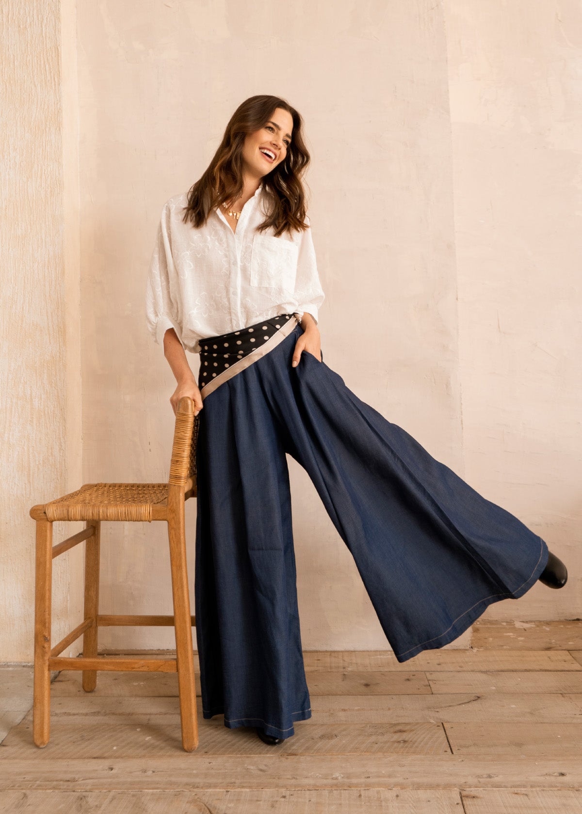 Pantalón tipo palazzo color azul 106349