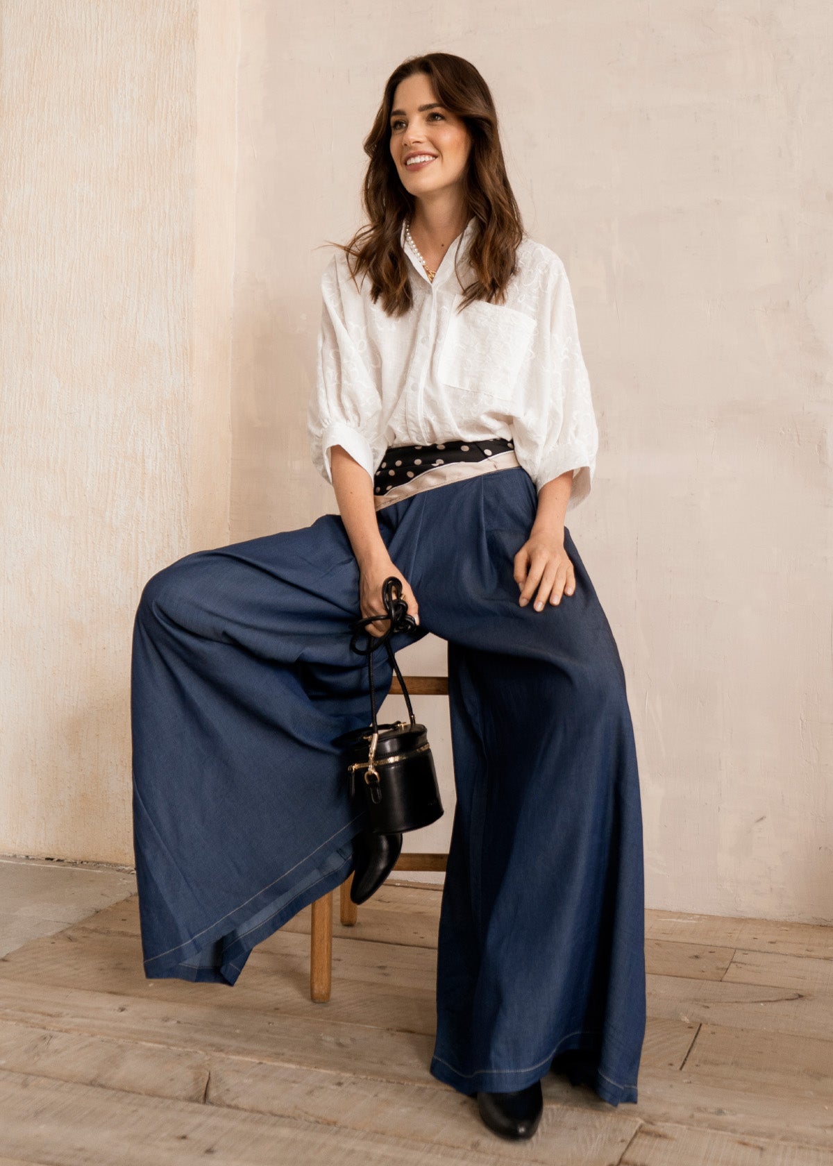 Pantalón tipo palazzo color azul 106349