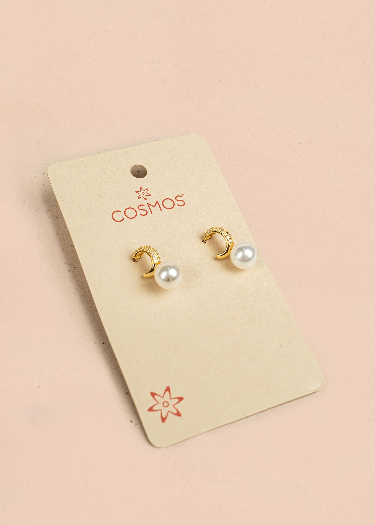 Aretes color dorado con perlas 106363