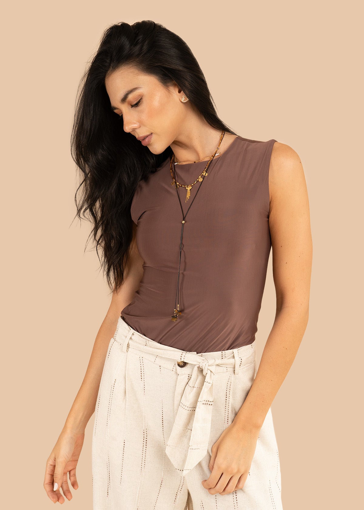 Body color chocolate fondo entero 106378