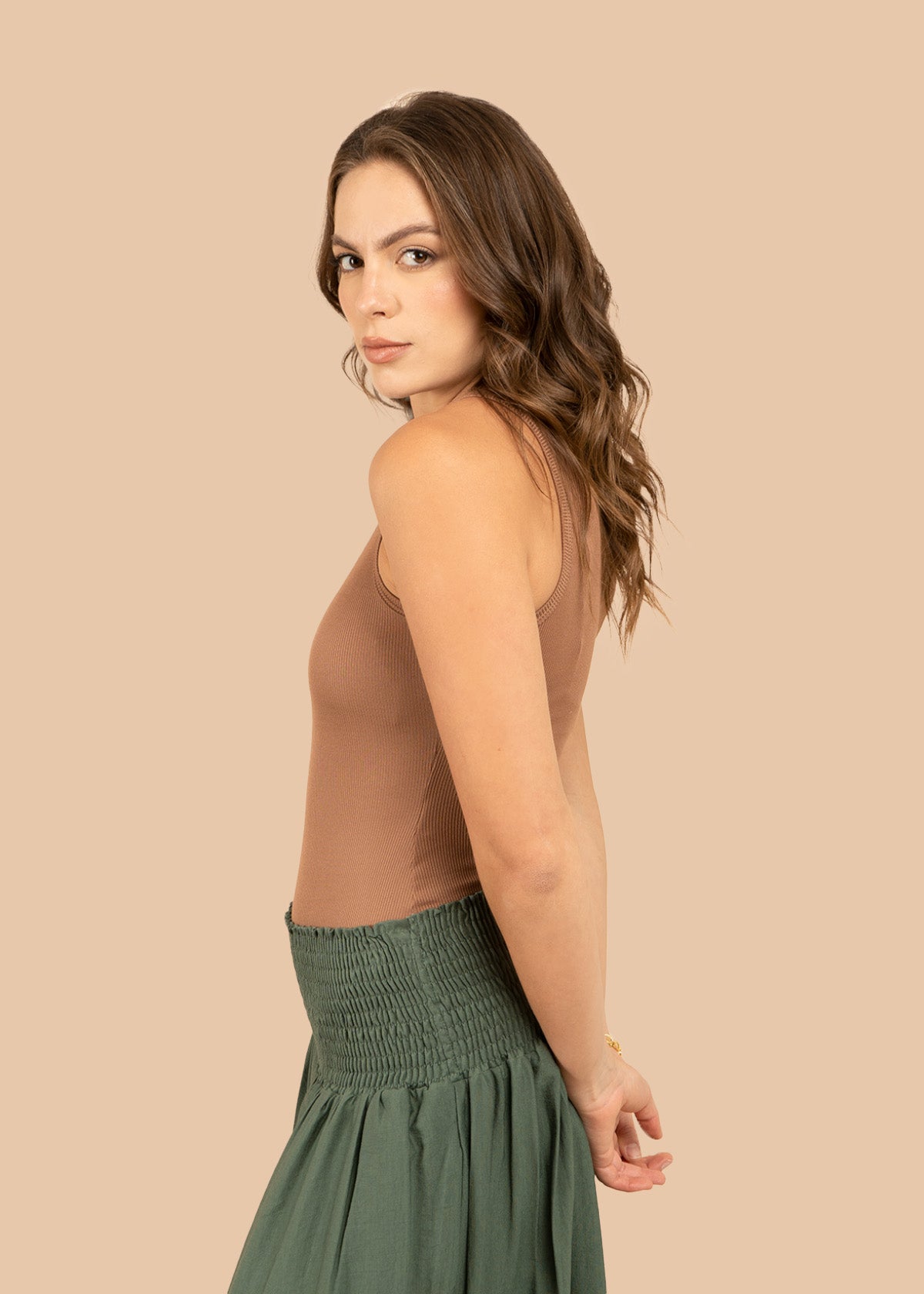 Body color camel fondo entero 106383