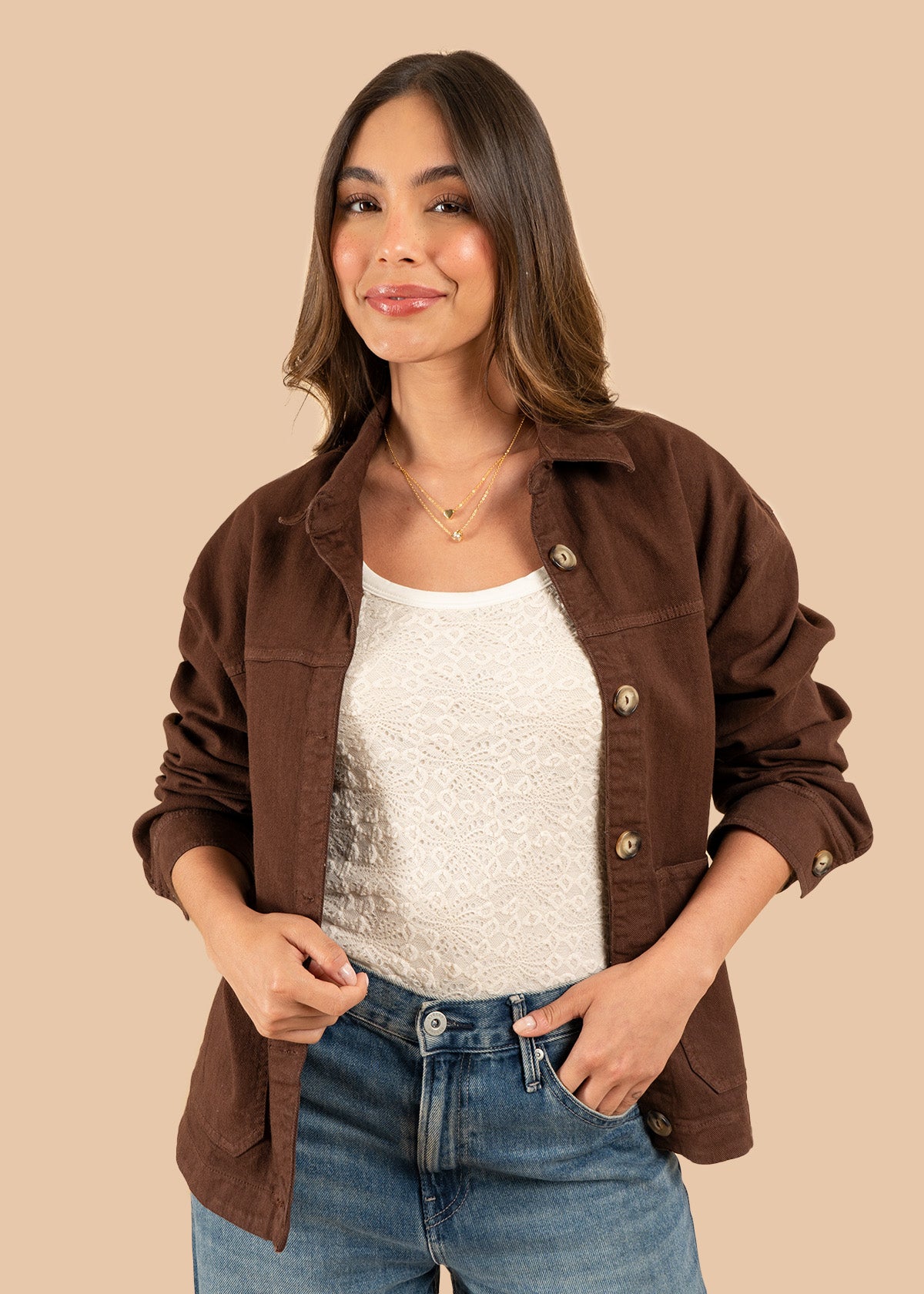 Chaqueta color chocolate con botones 106394