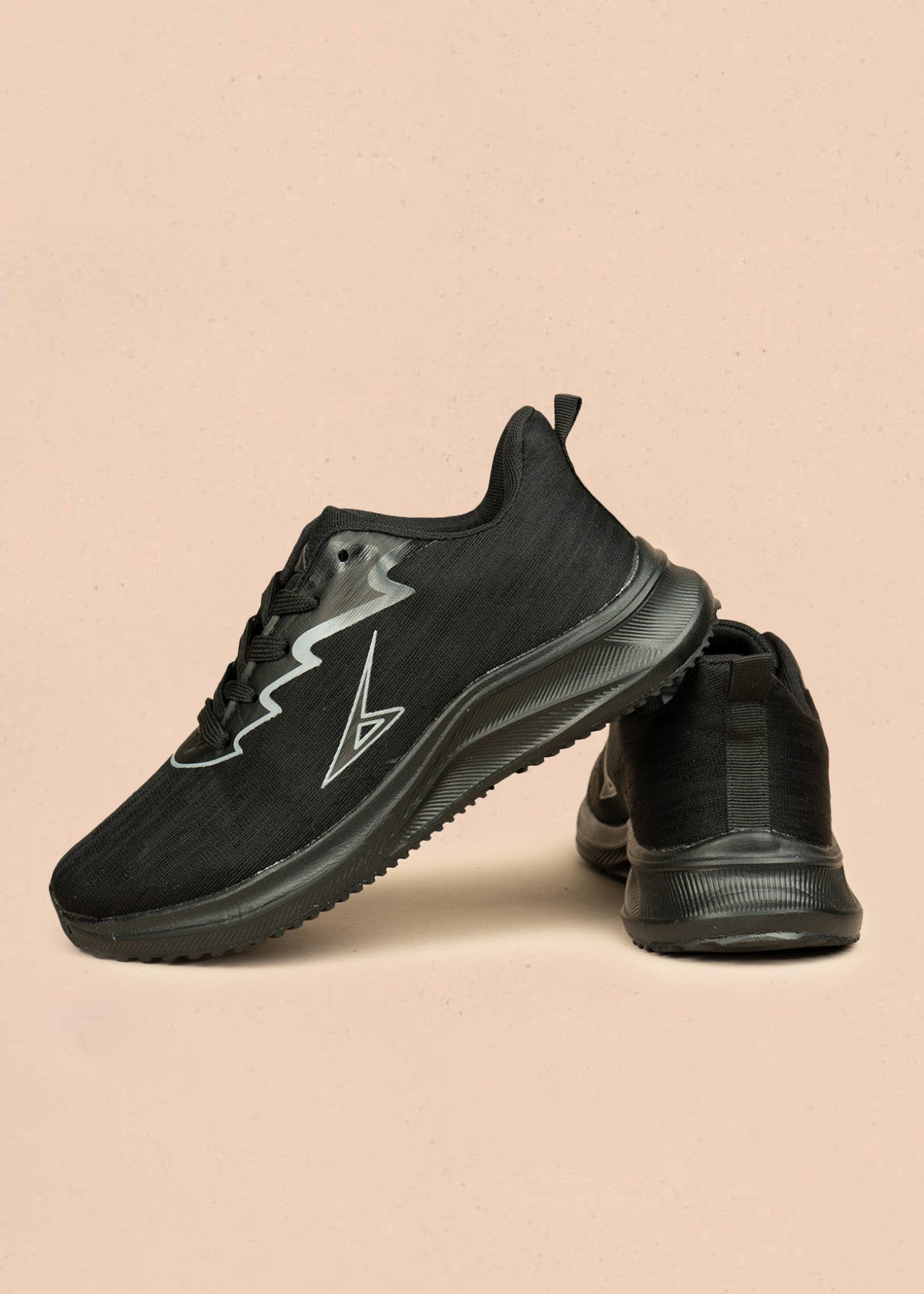 Tenis deportivos color negro con detalles grises 106451