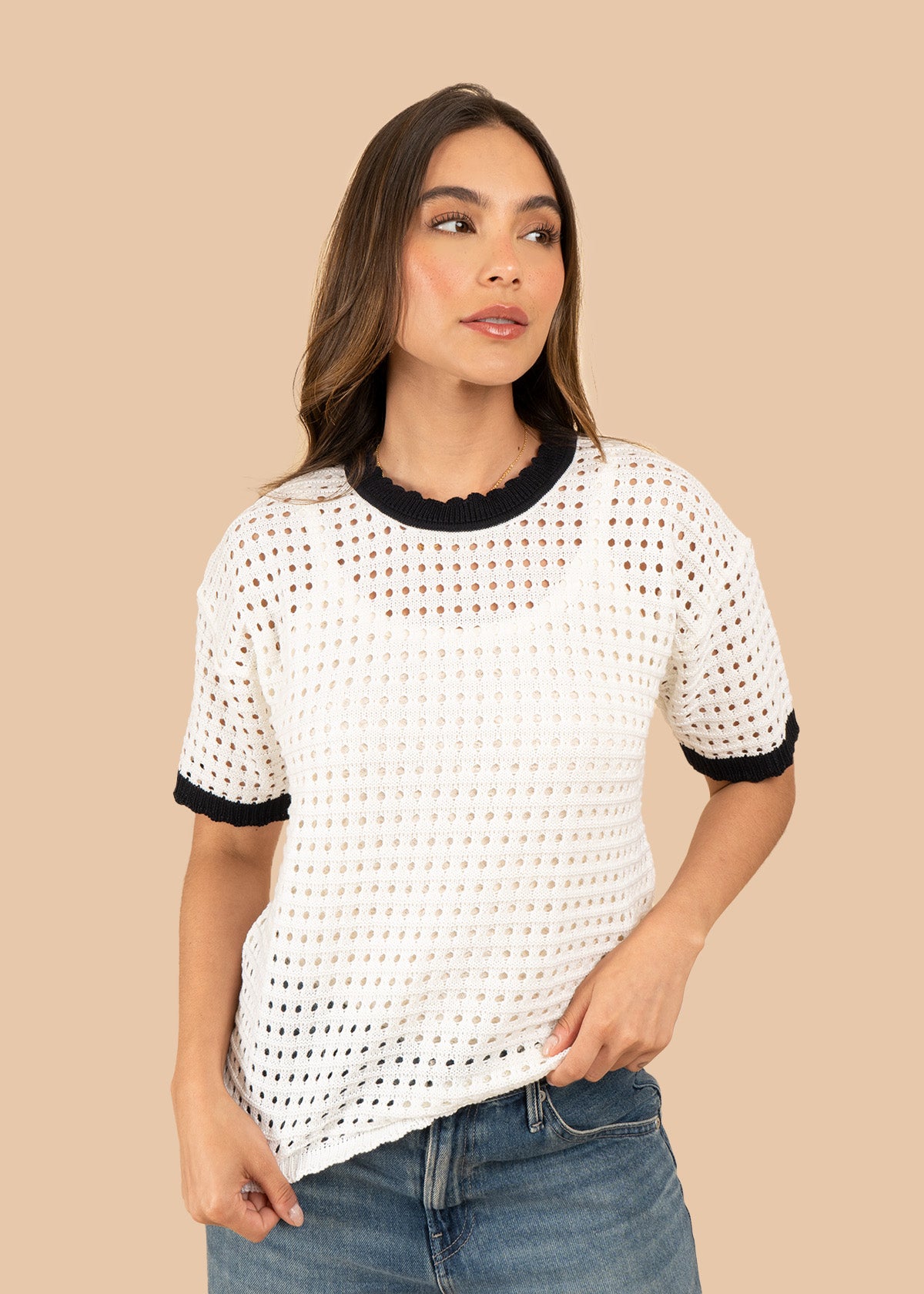 Blusa tejida color azul tipo perforado manga corta 106459