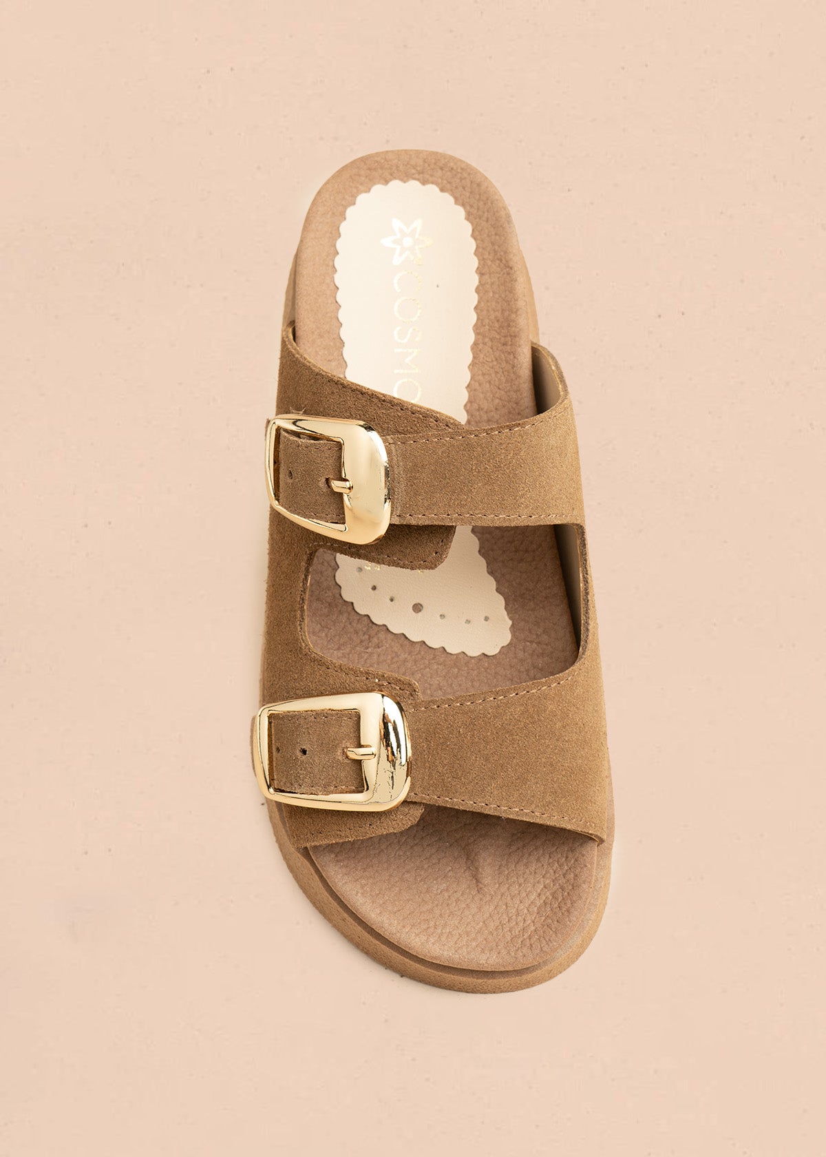 Sandalias planas de cuero carnaza color miel con doble hebilla 106522