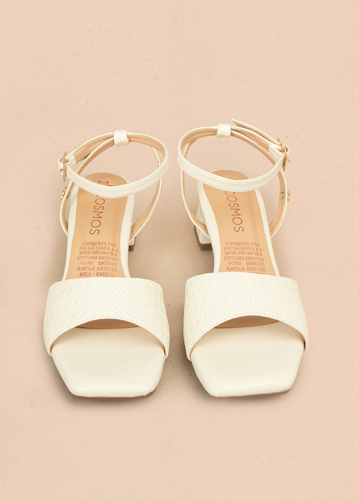 Sandalias color talco con textura trenzada 106529