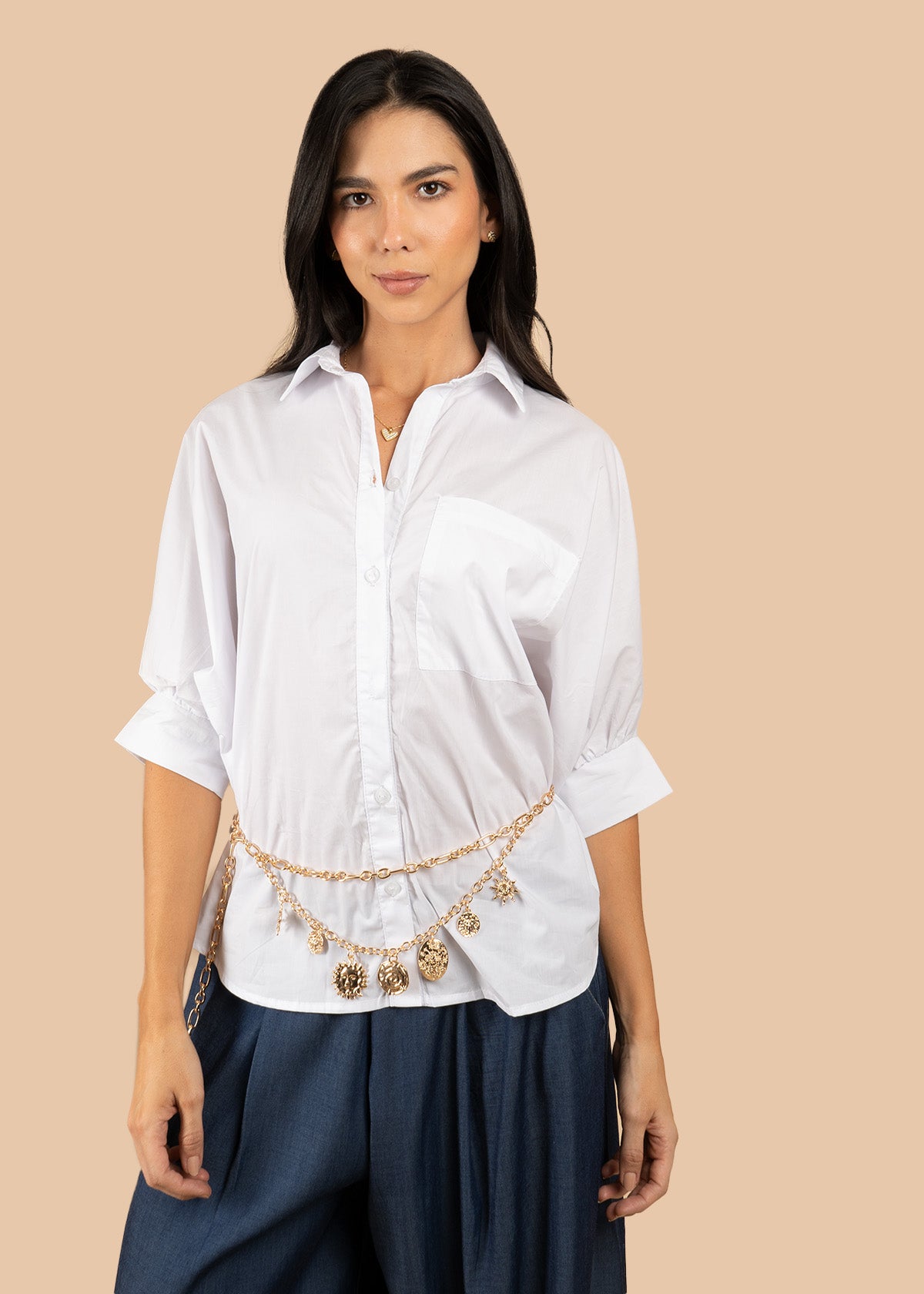 Blusa color blanco silueta oversize 106596
