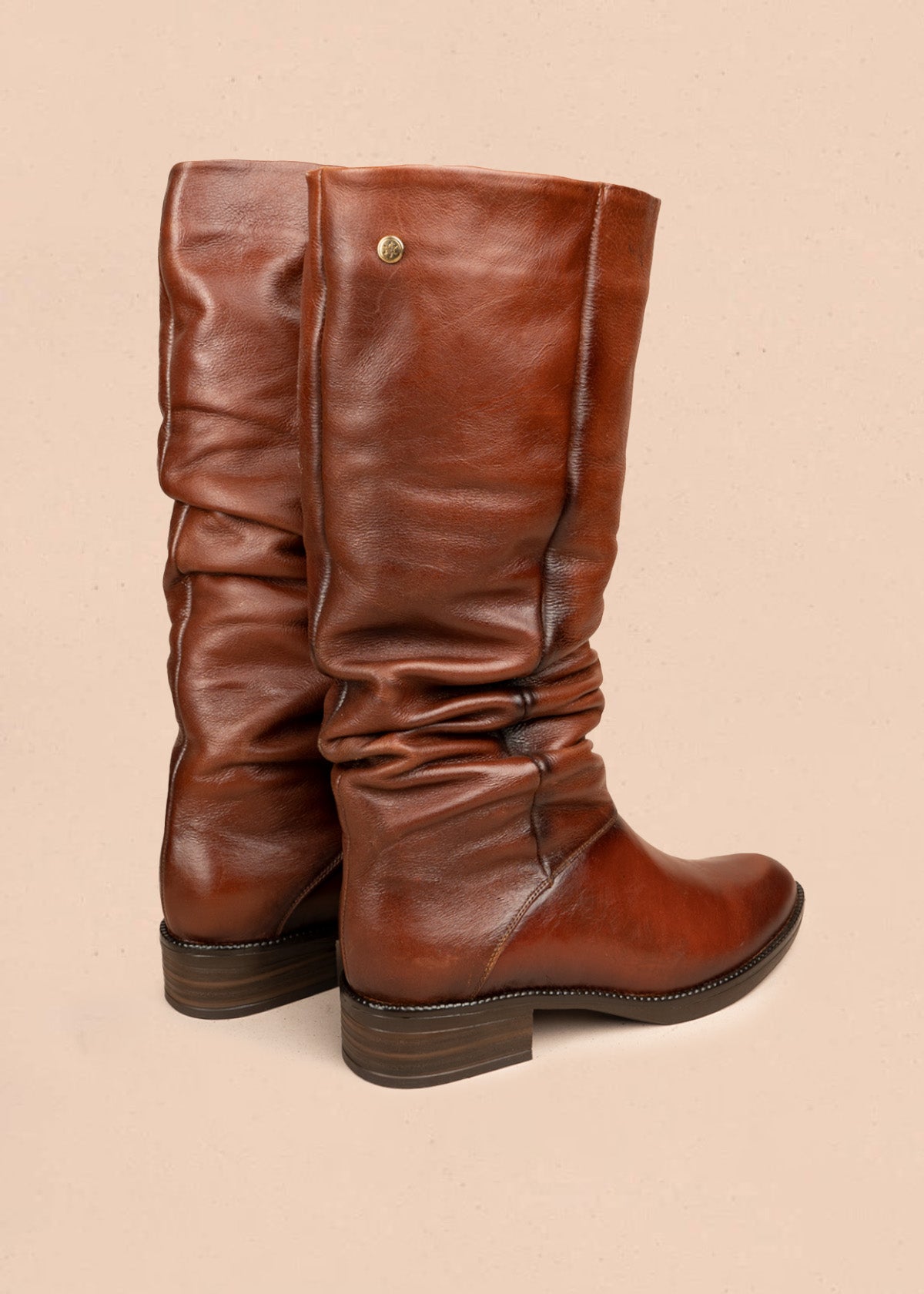 Bota en cuero color miel 106603