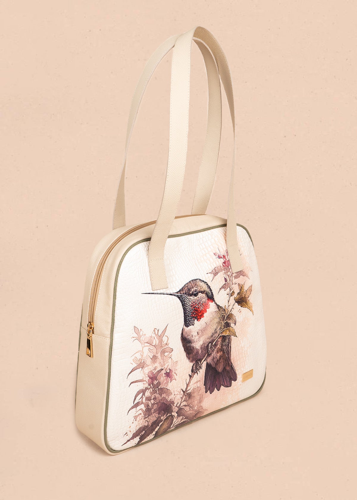 Bolso tipo shopping de cuero color talco con estampado de colibrí 106618