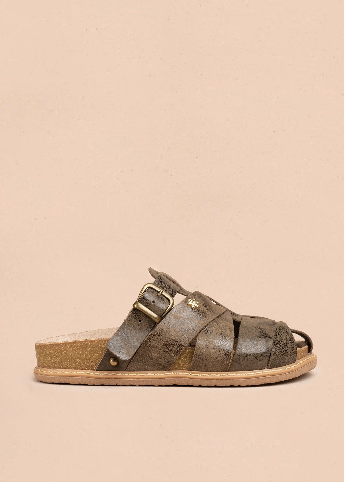 Zuecos de cuero color verde con hebilla dorada 106625