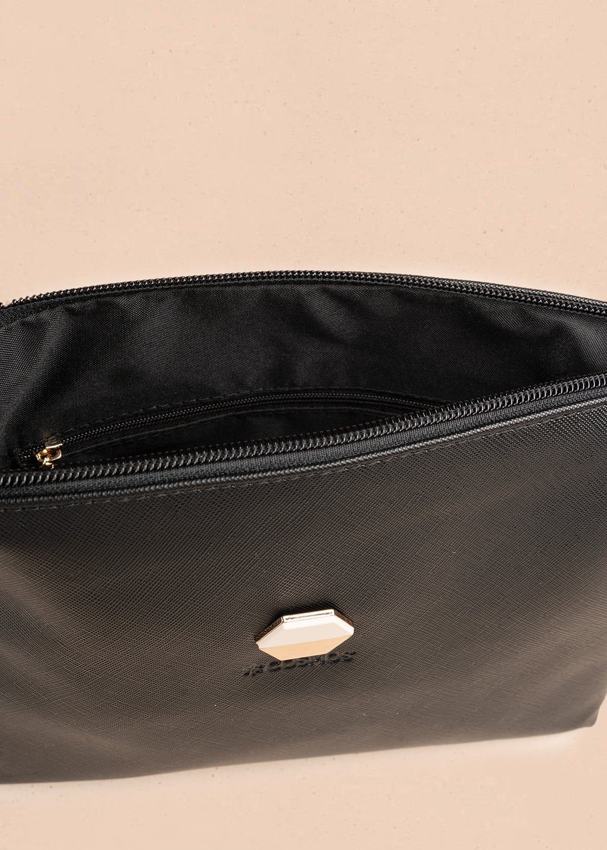 Bolso manos libres color negro 106646