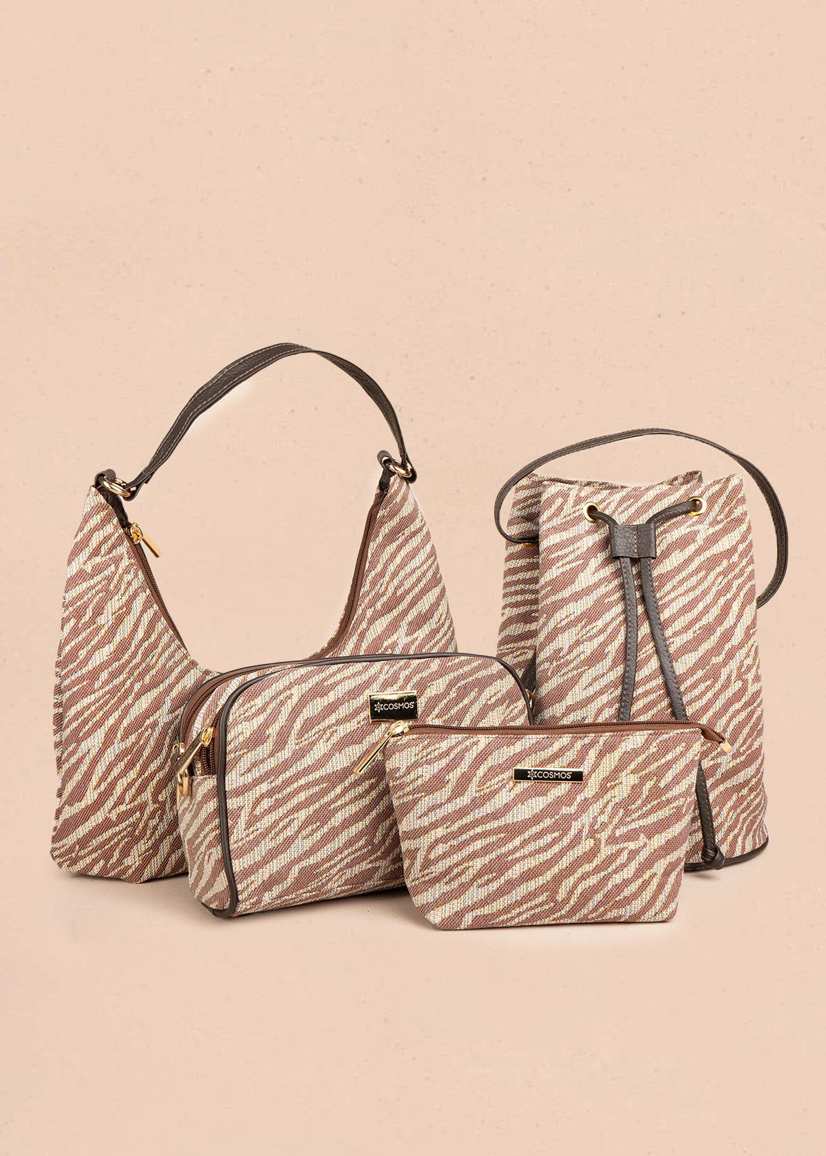Cartera cruzada de tela color café con estampado cebra 106654