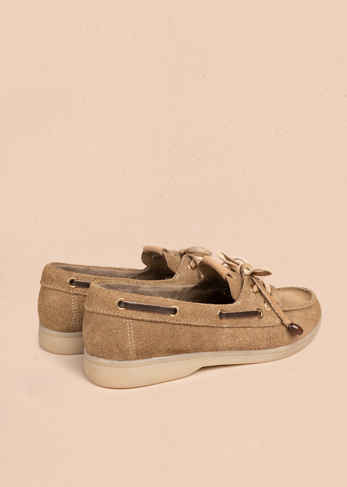 Mocasines de cuero carnaza color arena 106655