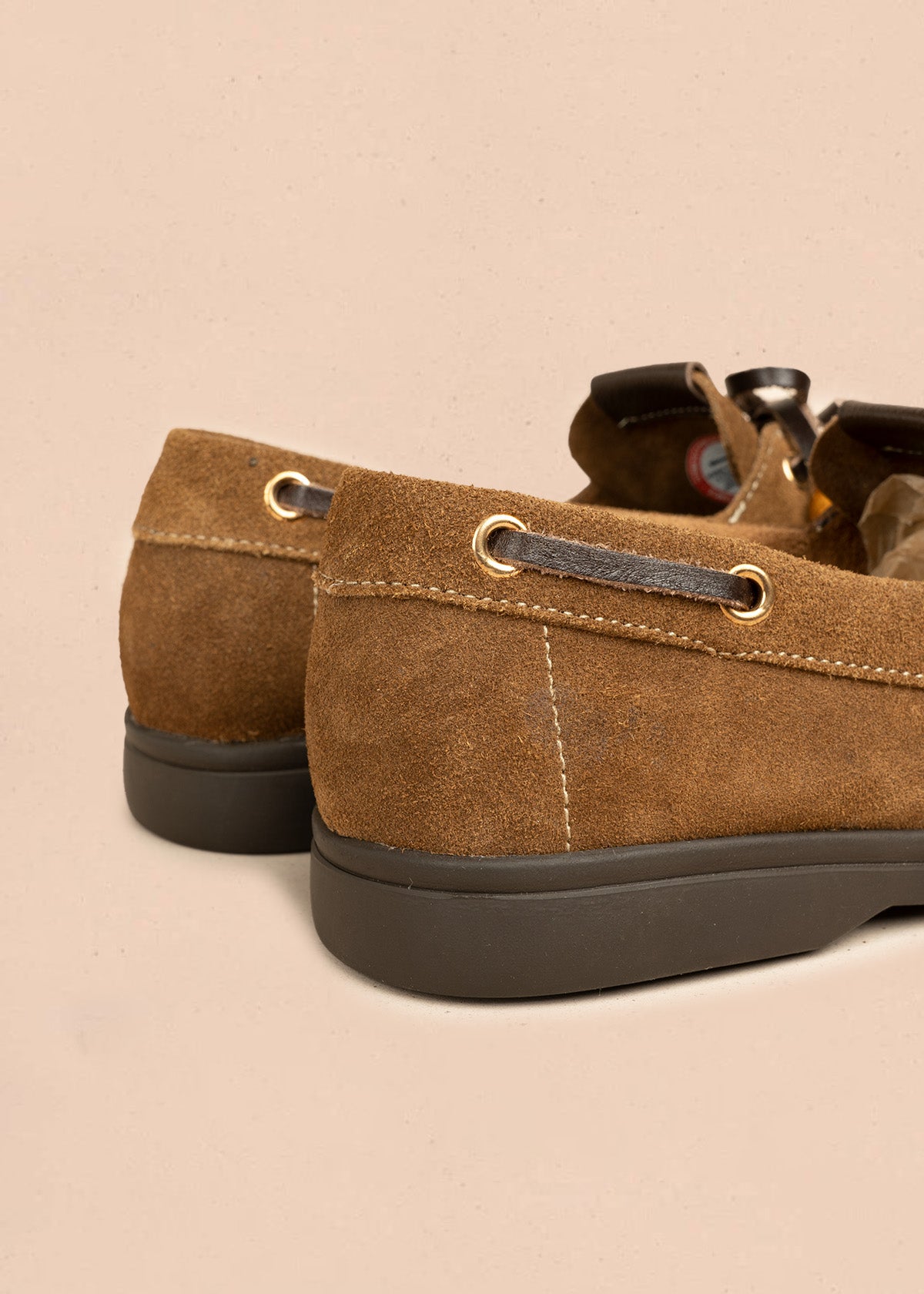 Mocasines de cuero carnaza color miel 106655