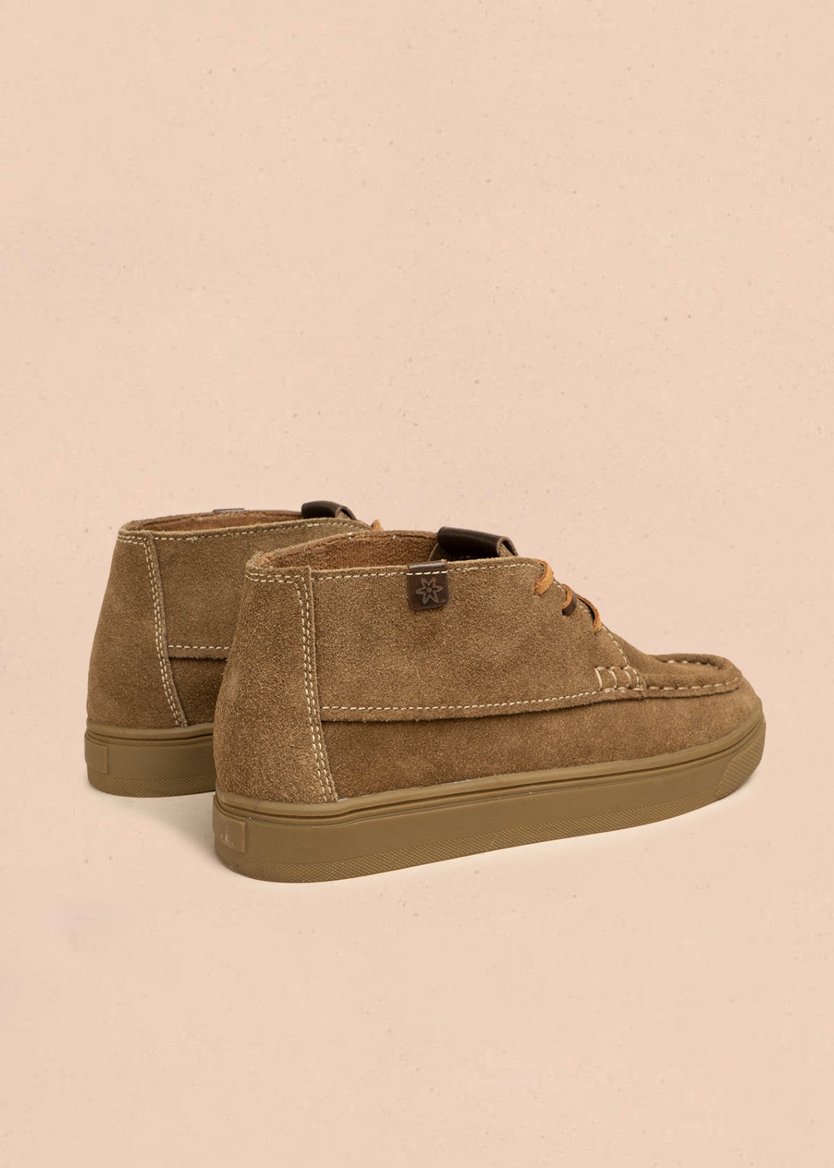 Botines de cuero carnaza color miel con cordones 106656