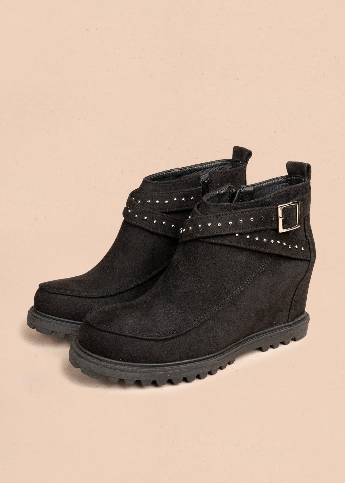 Botines color negro 106665