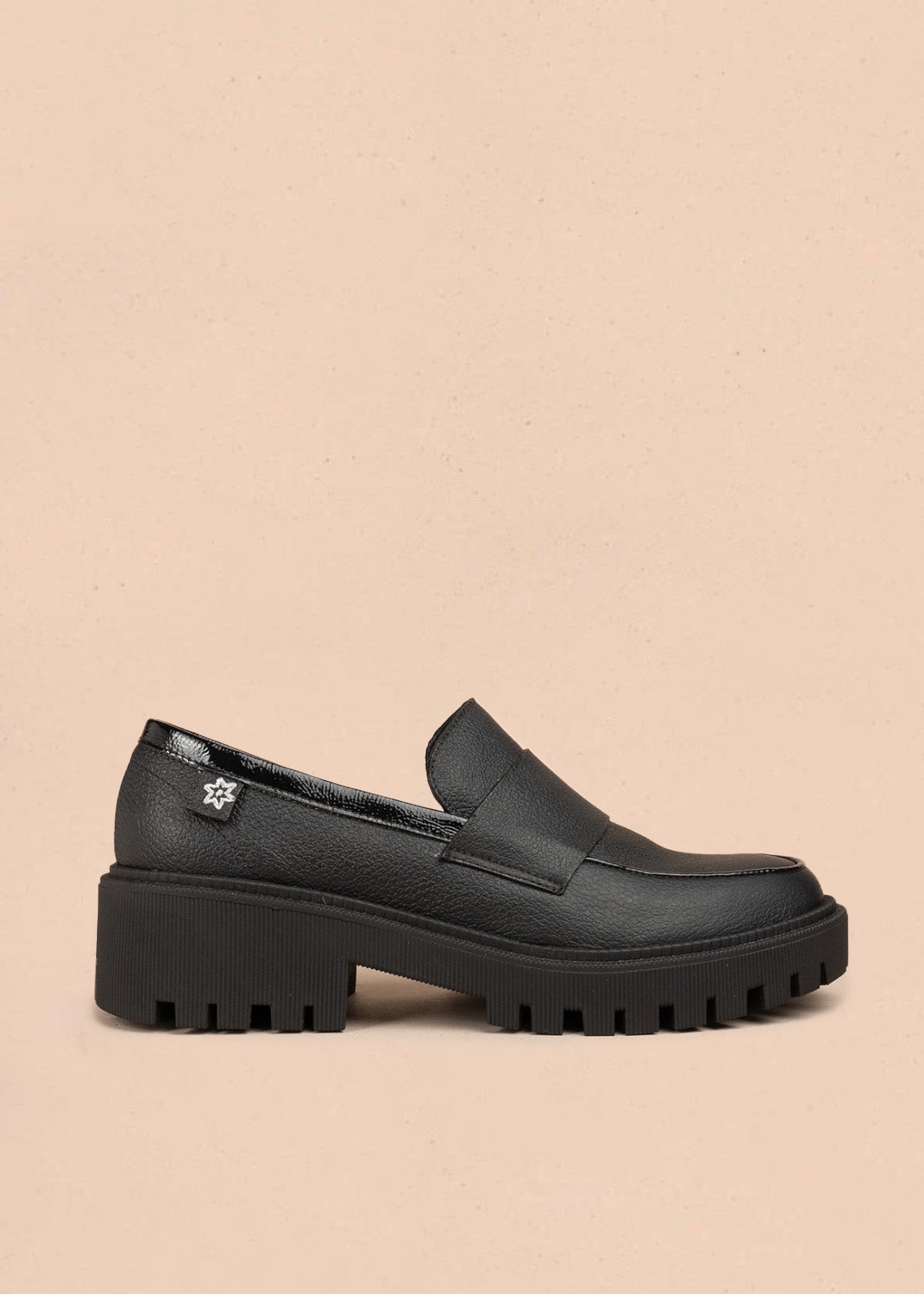 Mocasines de cuero negro 106772