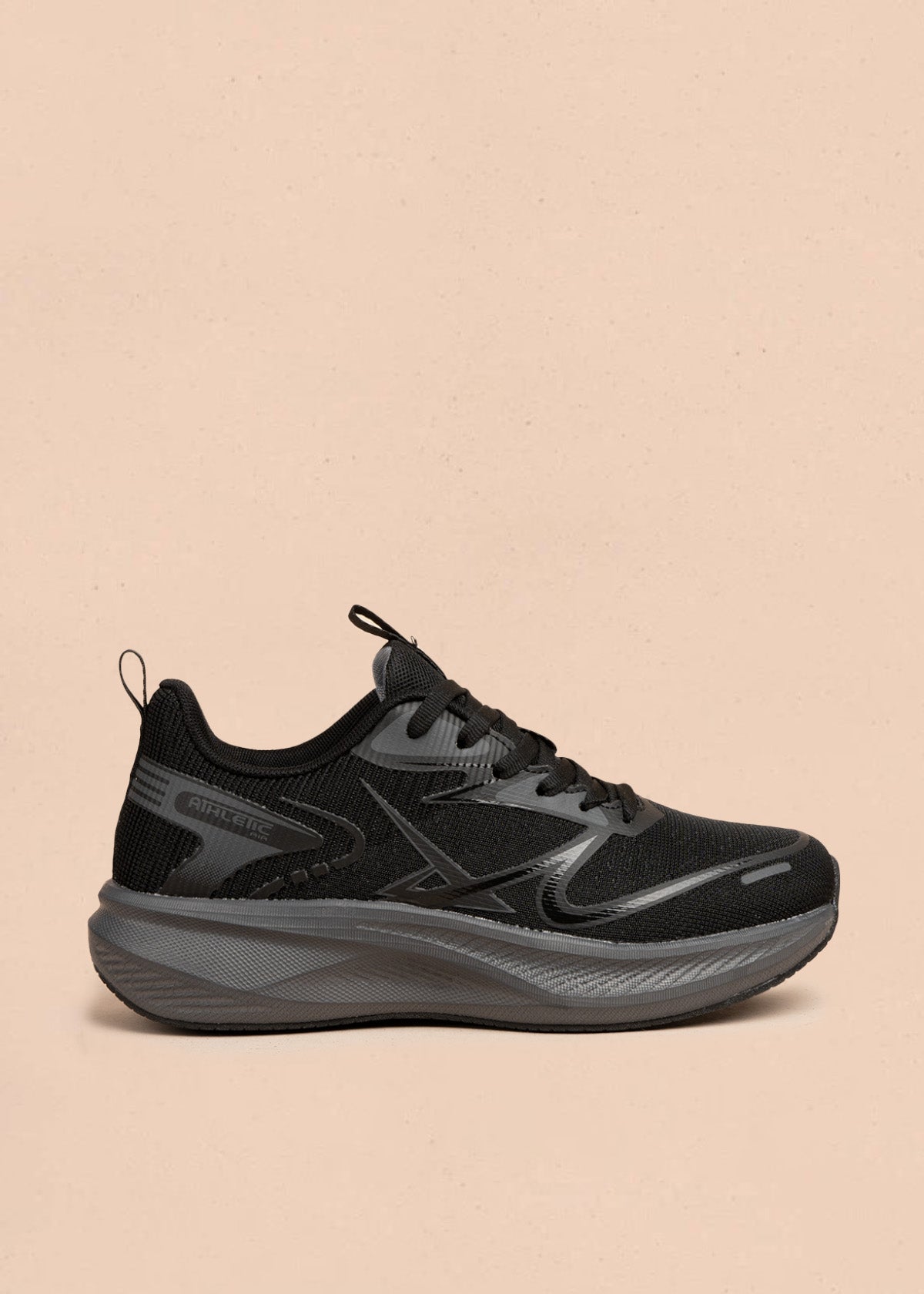 Tenis deportivos negros running con suela gruesa 106774