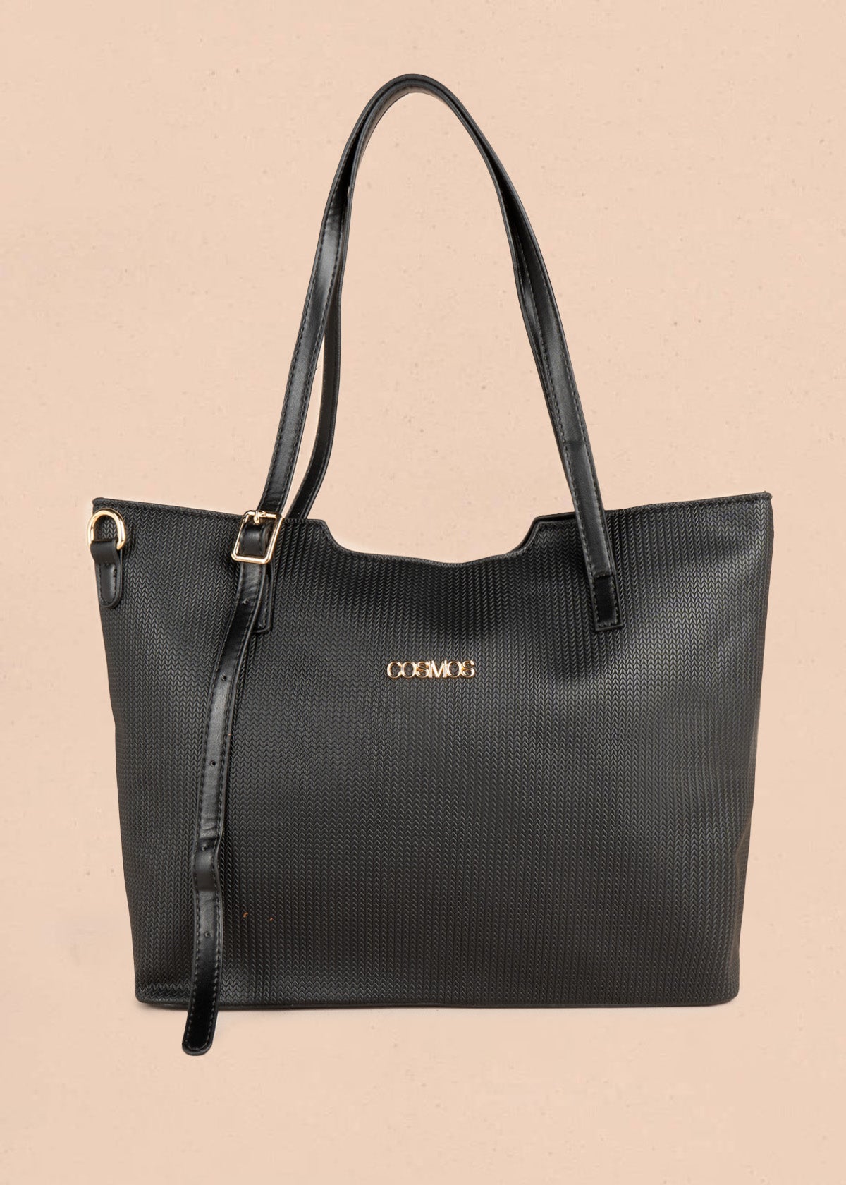 Bolso shopping color negro con textura tejida espiga 106785