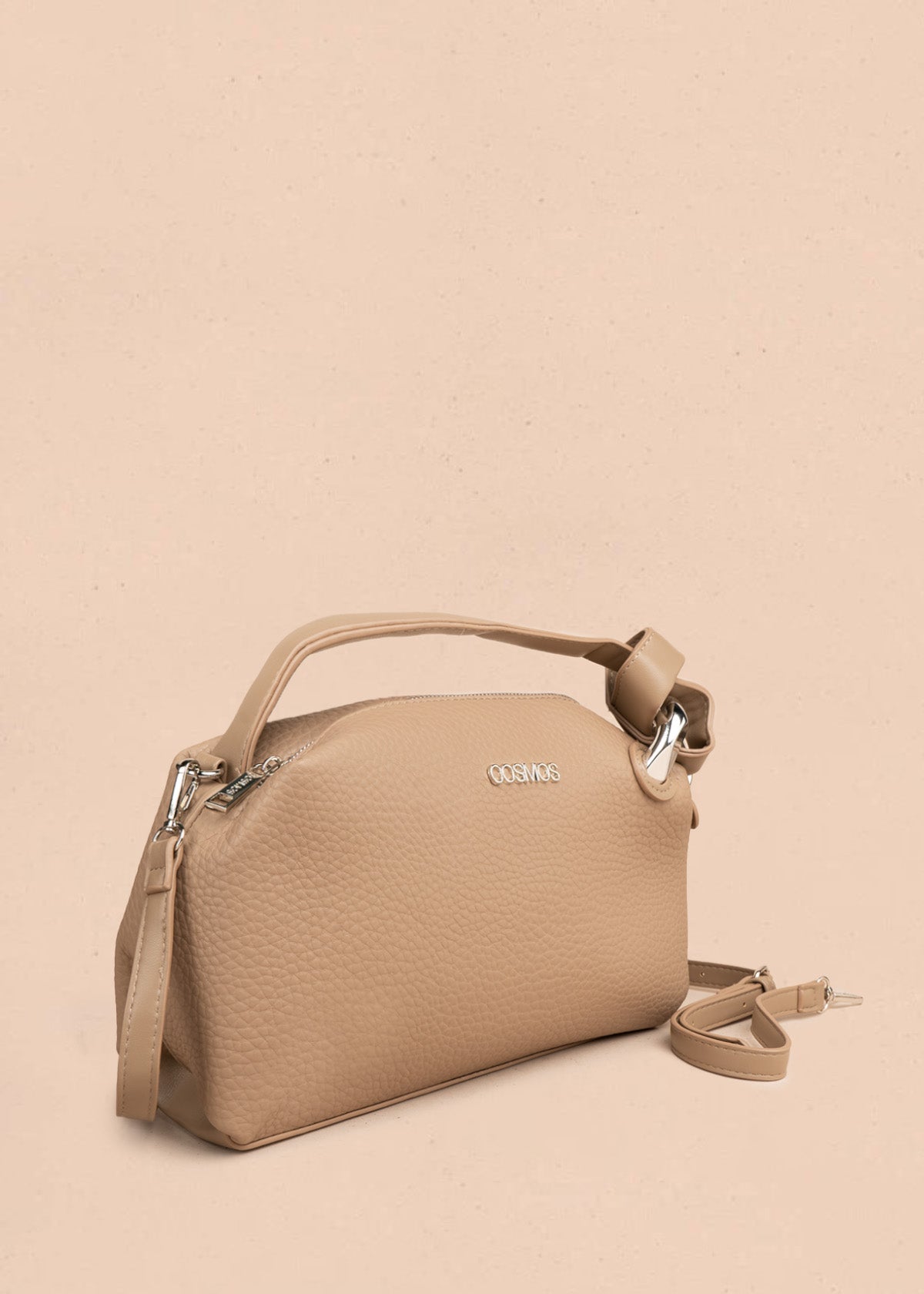 Bolso manos libres color taupe con texturizado 106788