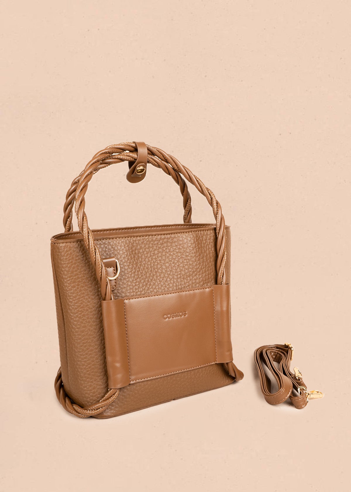 Bolso manos libres color café con asas trenzadas 106789