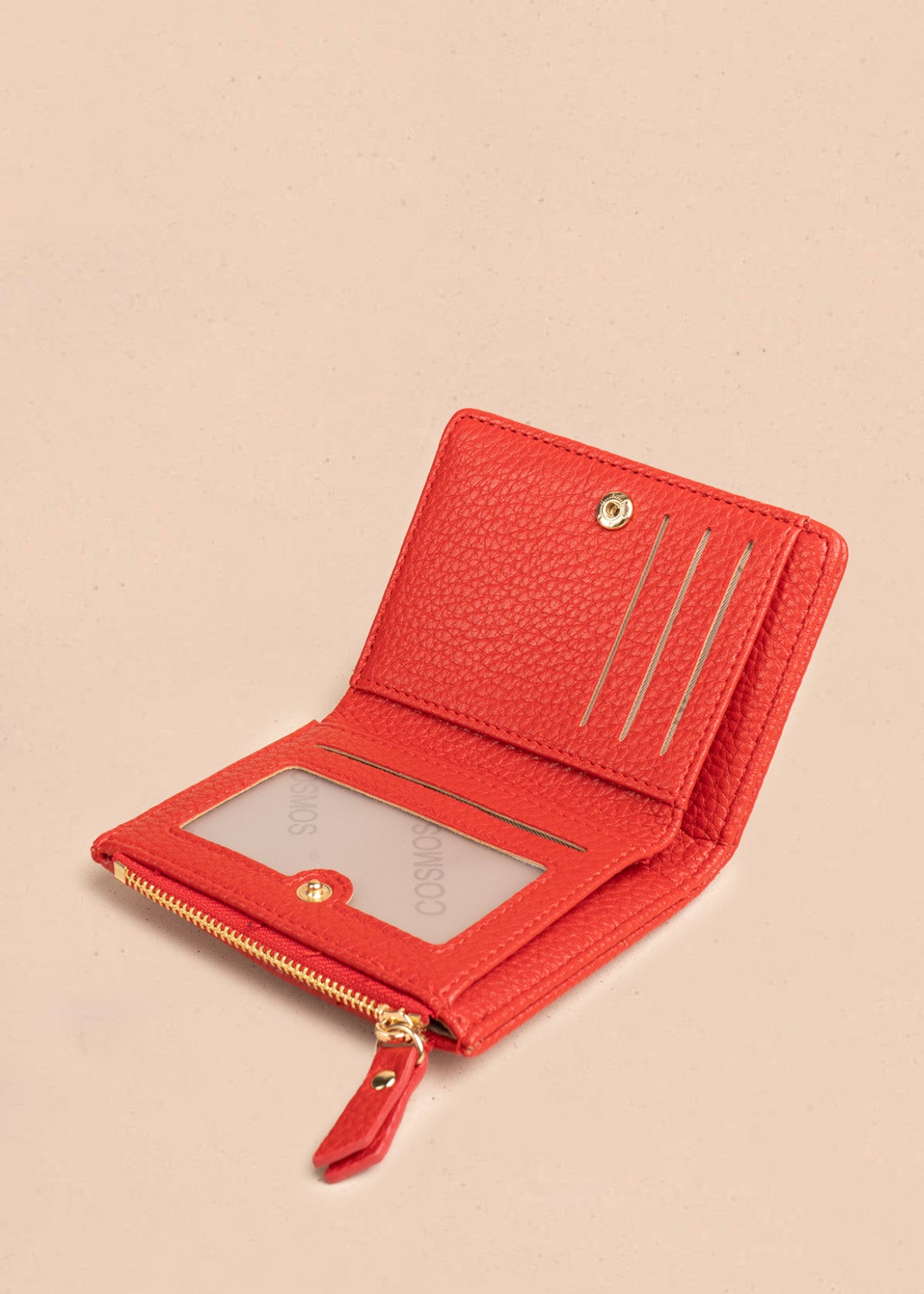 Billetera compacta para mujer color rojo con cierre y broche floral 106794