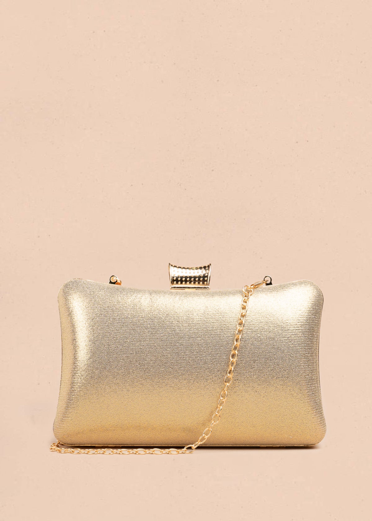 Bolso de fiesta color dorado con detalle de pedrería  106808