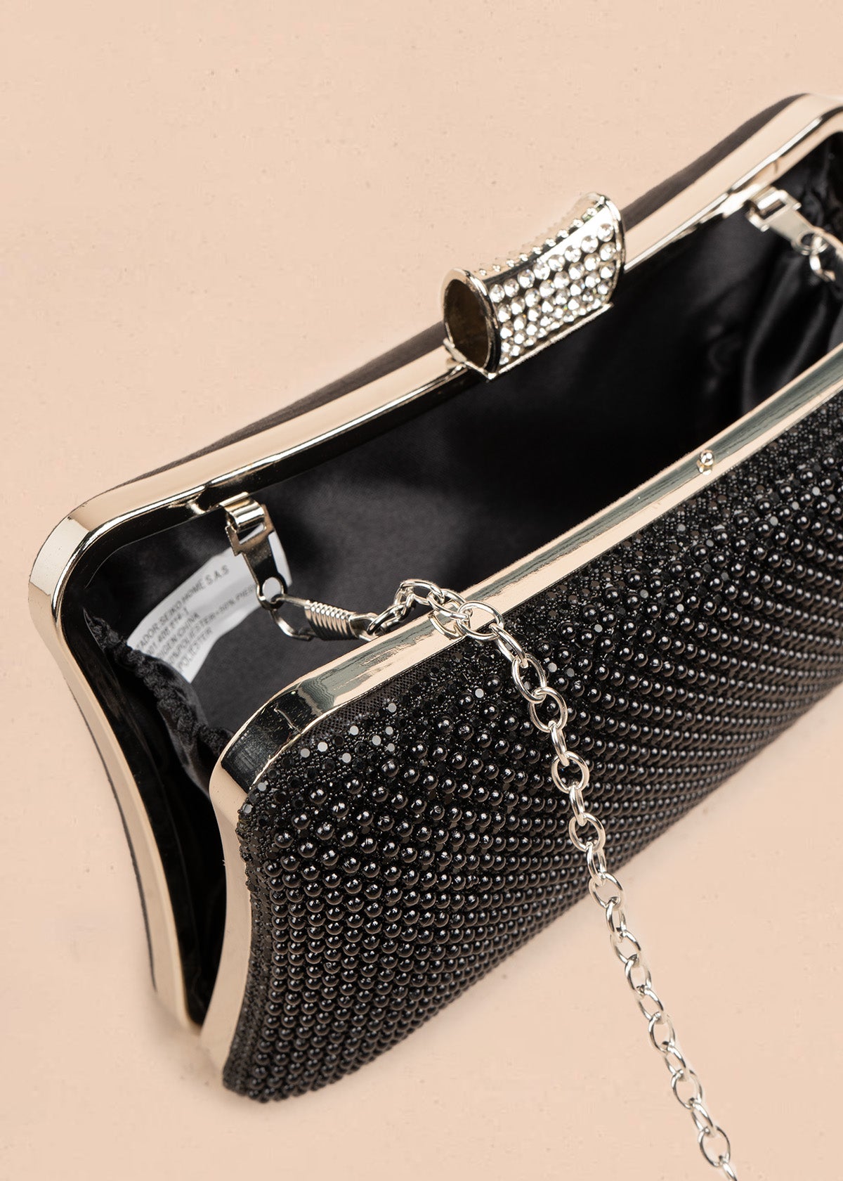 Bolso de fiesta color negro con detalle de pedrería 106808