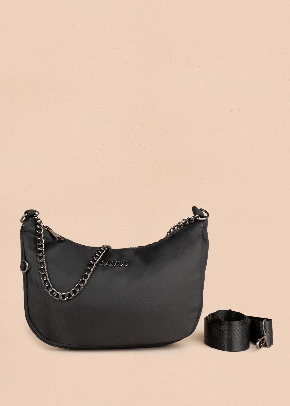 Bolso manos libres color negro con cadena 106841