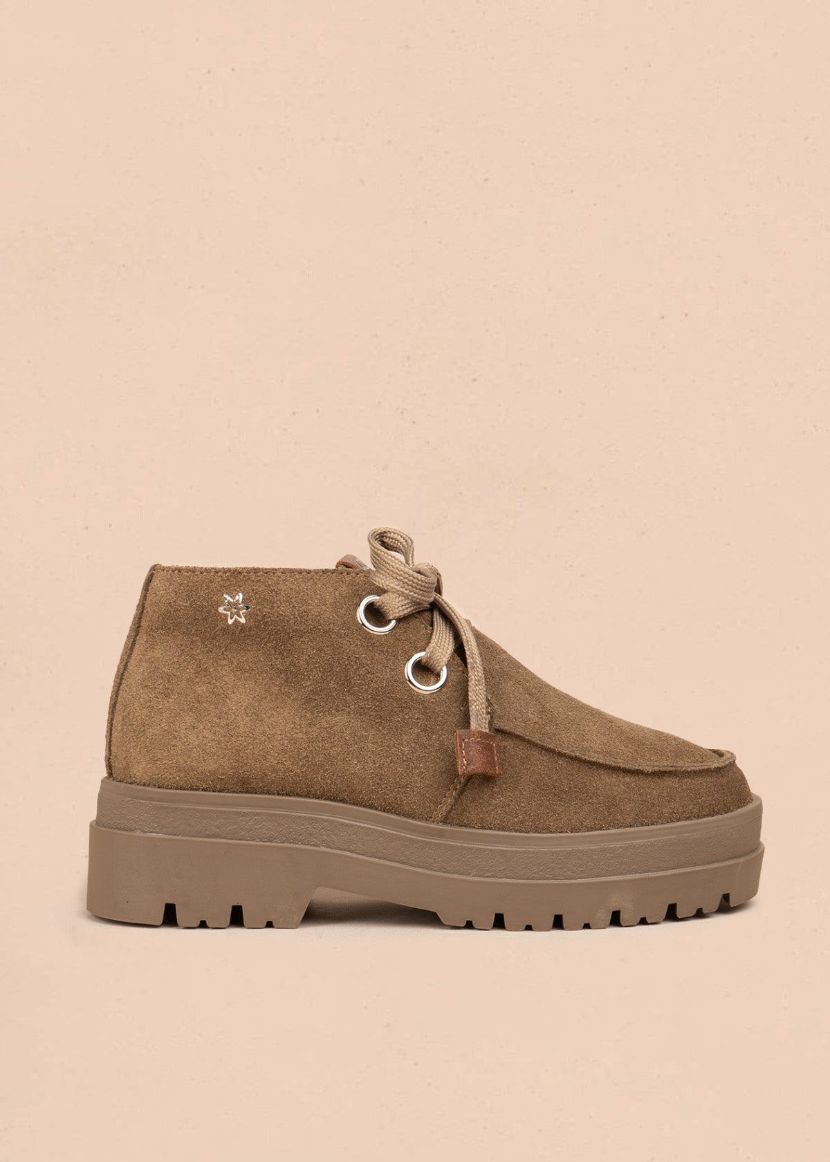 Botines de cuero color miel de gamuza con cordones  106901