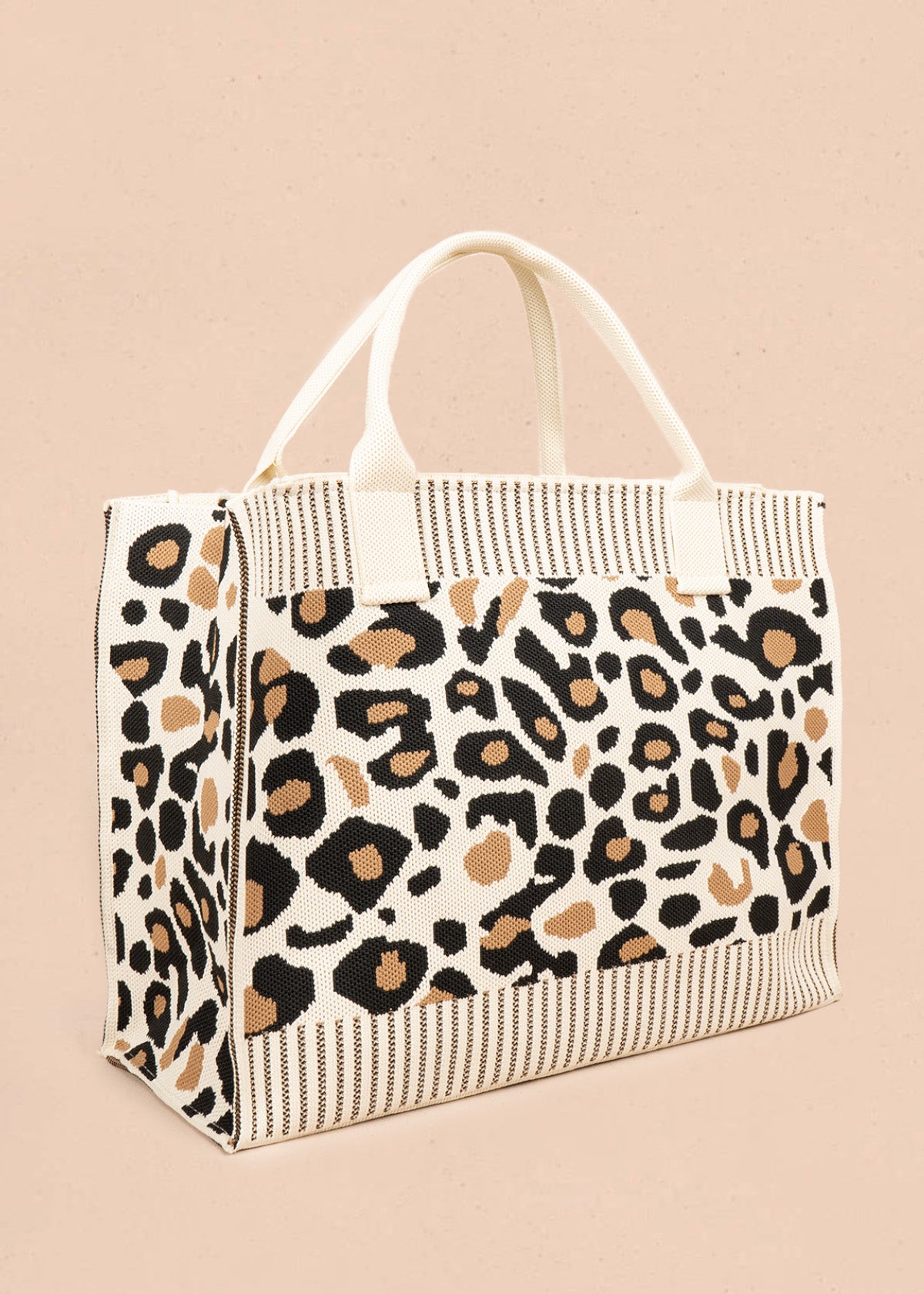 Bolso tote tejido color blanco con estampado tigre 106916