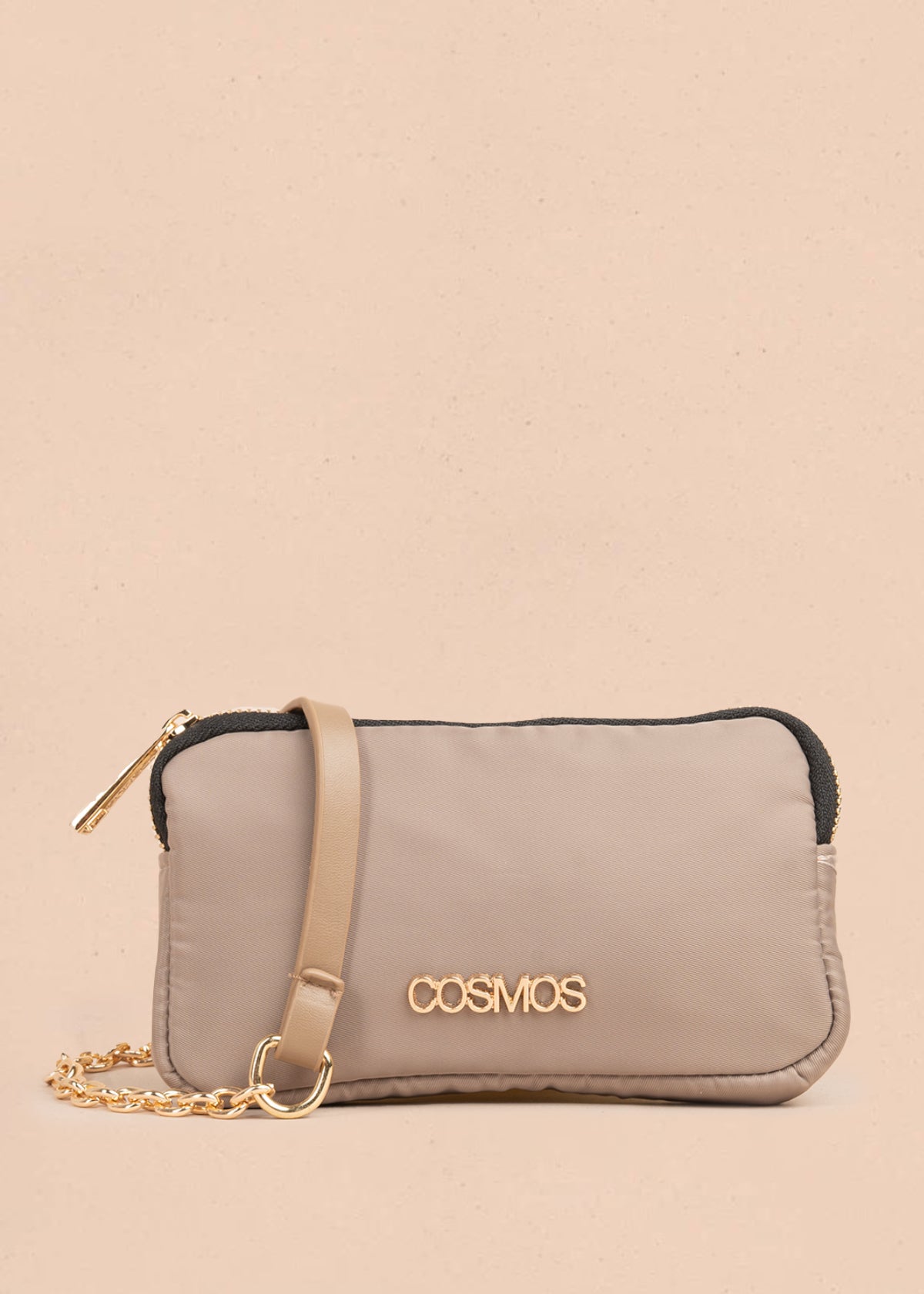 Porta celular color beige con cadena 106970