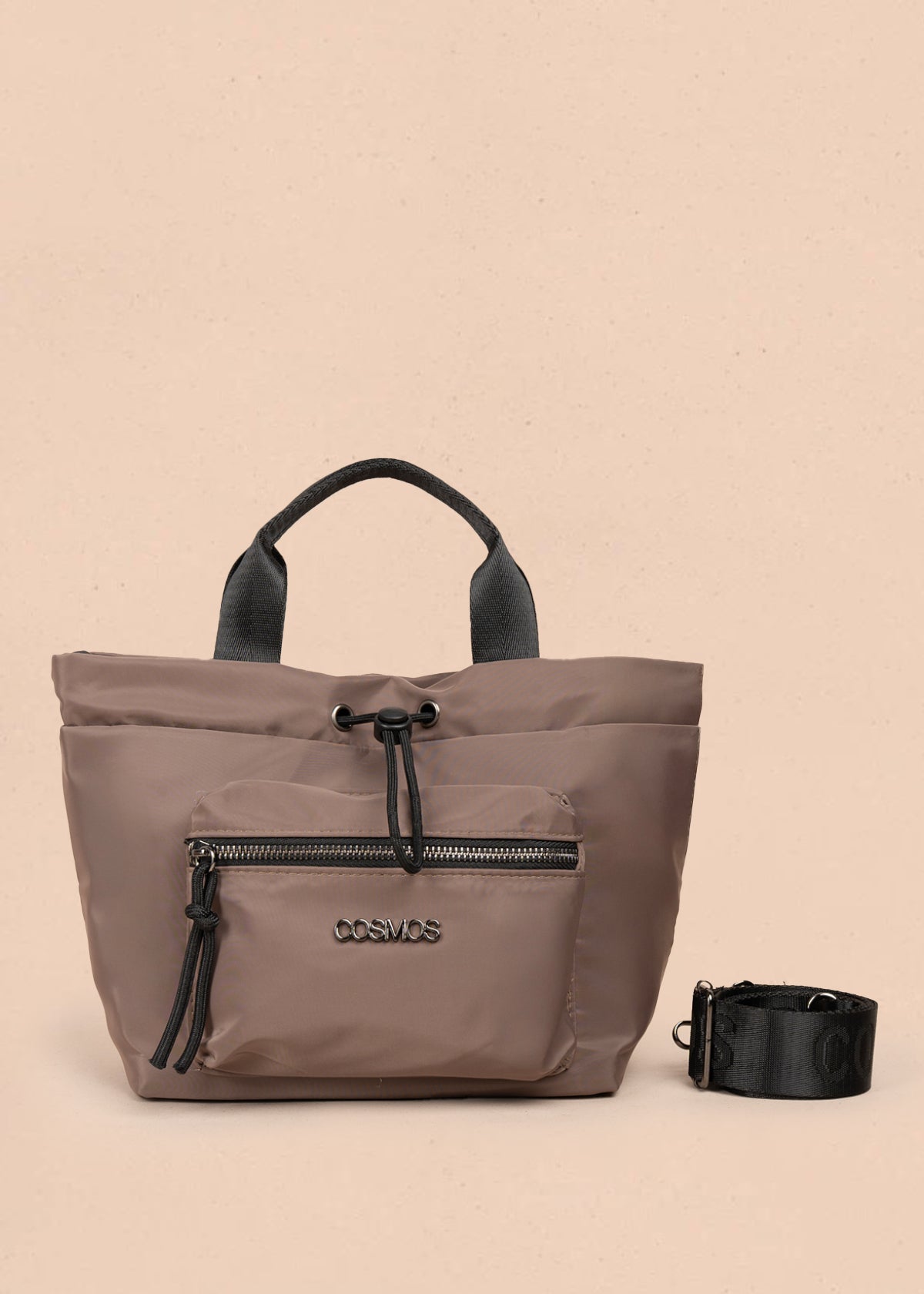 Bolso manos libres color café con resorte 106971