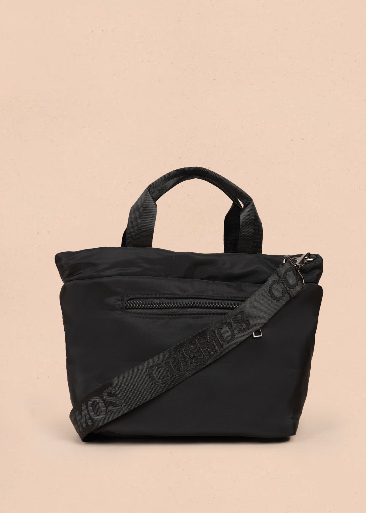 Bolso manos libres color negro con resorte 106971